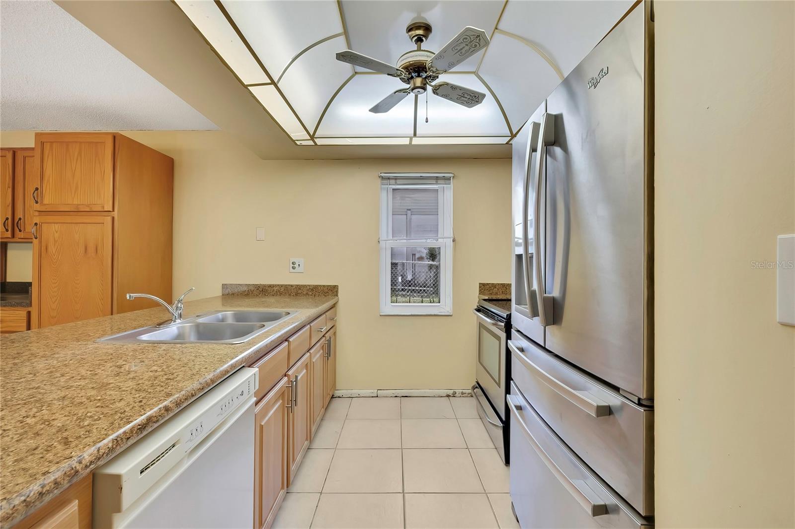 Image 20 of 54 For 338 Killinger Avenue