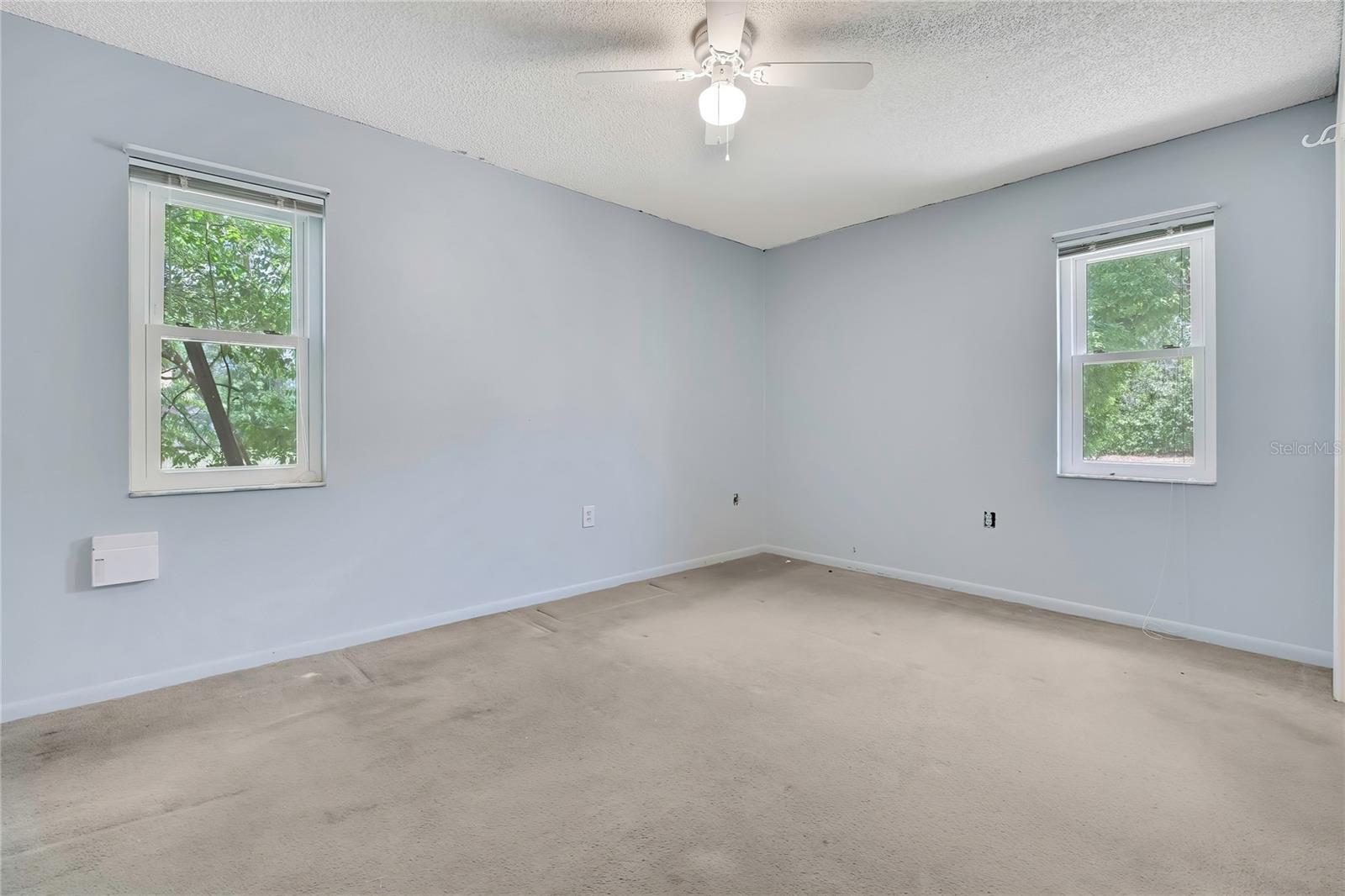 Image 30 of 54 For 338 Killinger Avenue