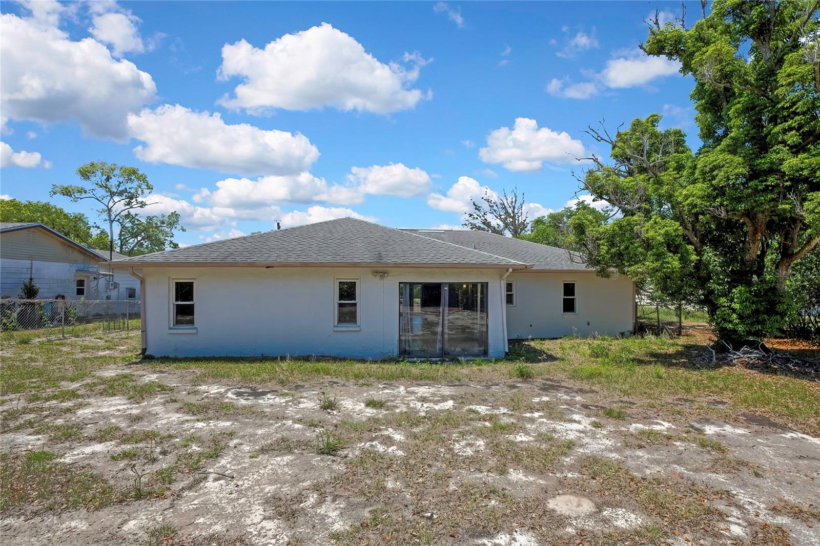 Image 40 of 54 For 338 Killinger Avenue