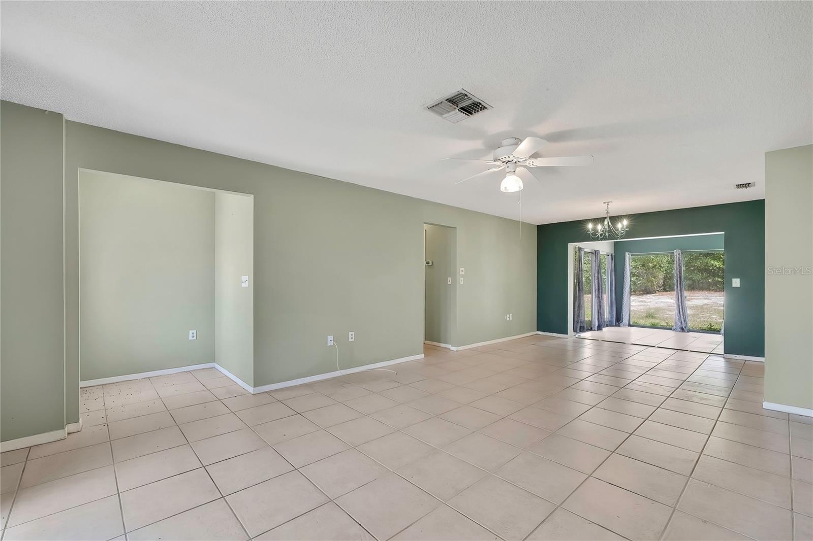 Image 6 of 54 For 338 Killinger Avenue