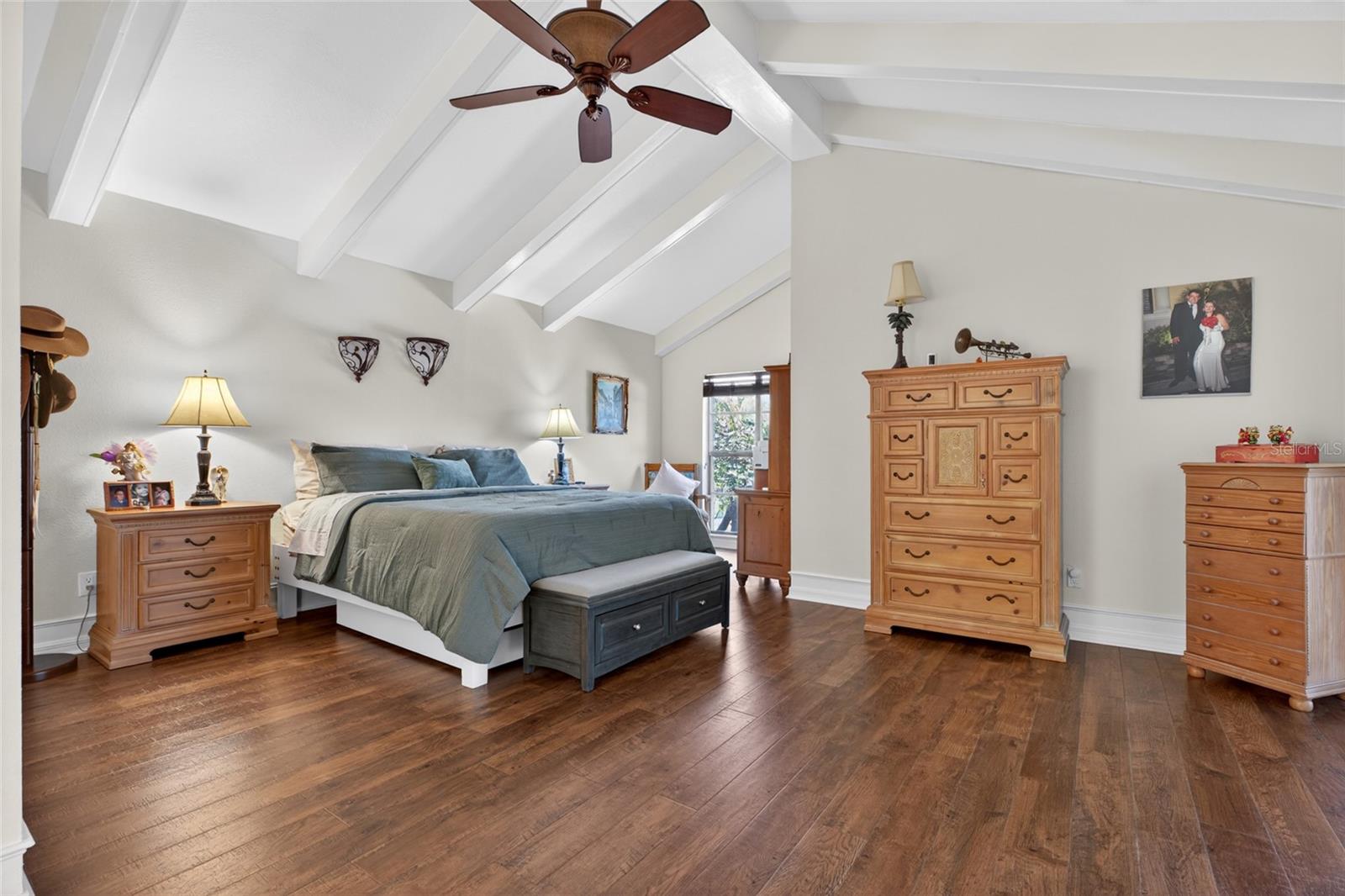 Image 13 of 94 For 3026 Lake Padgett Drive