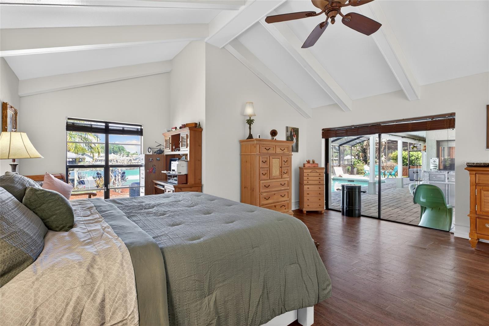 Image 14 of 94 For 3026 Lake Padgett Drive