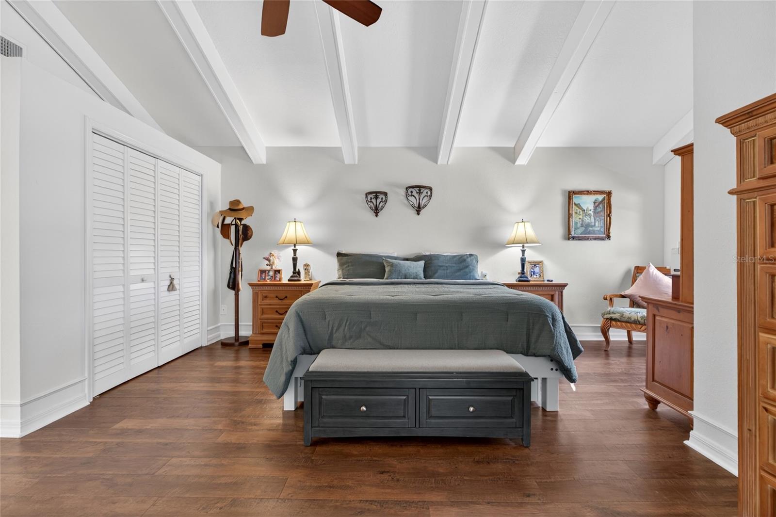 Image 15 of 94 For 3026 Lake Padgett Drive