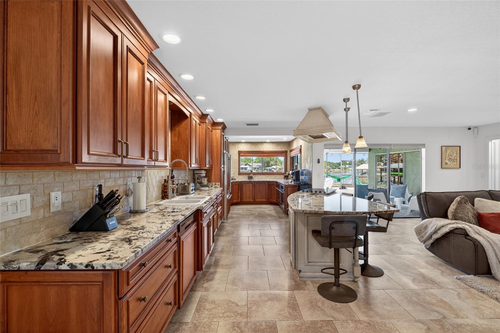 Image 25 of 94 For 3026 Lake Padgett Drive