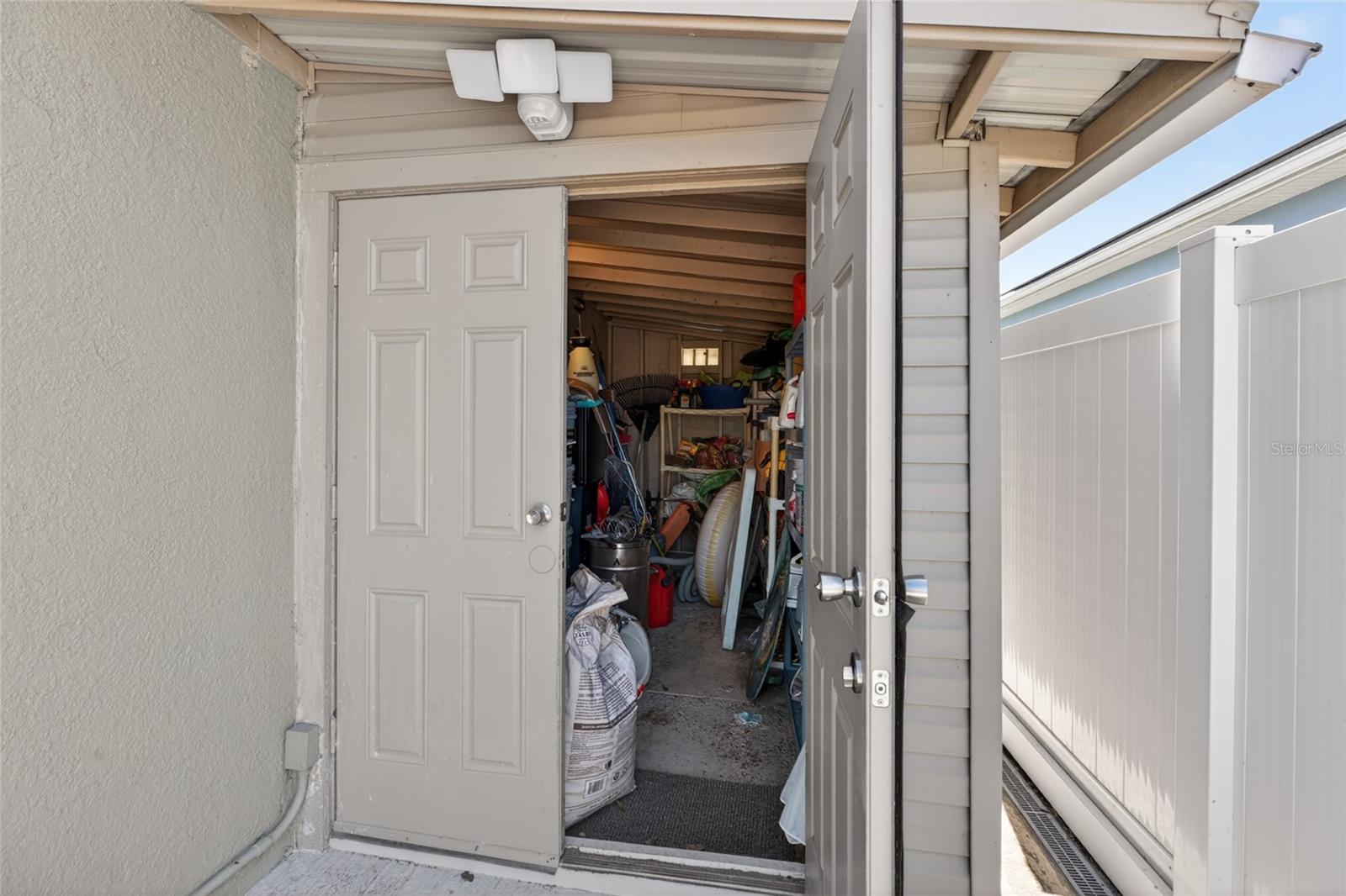 Image 59 of 94 For 3026 Lake Padgett Drive