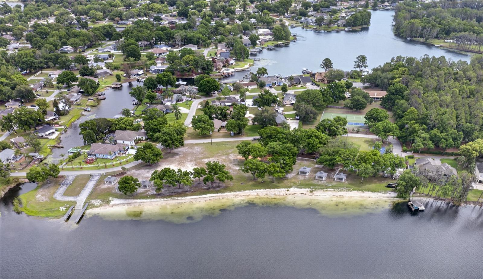 Image 72 of 94 For 3026 Lake Padgett Drive