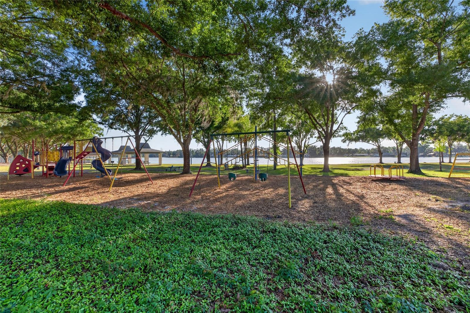 Image 88 of 94 For 3026 Lake Padgett Drive