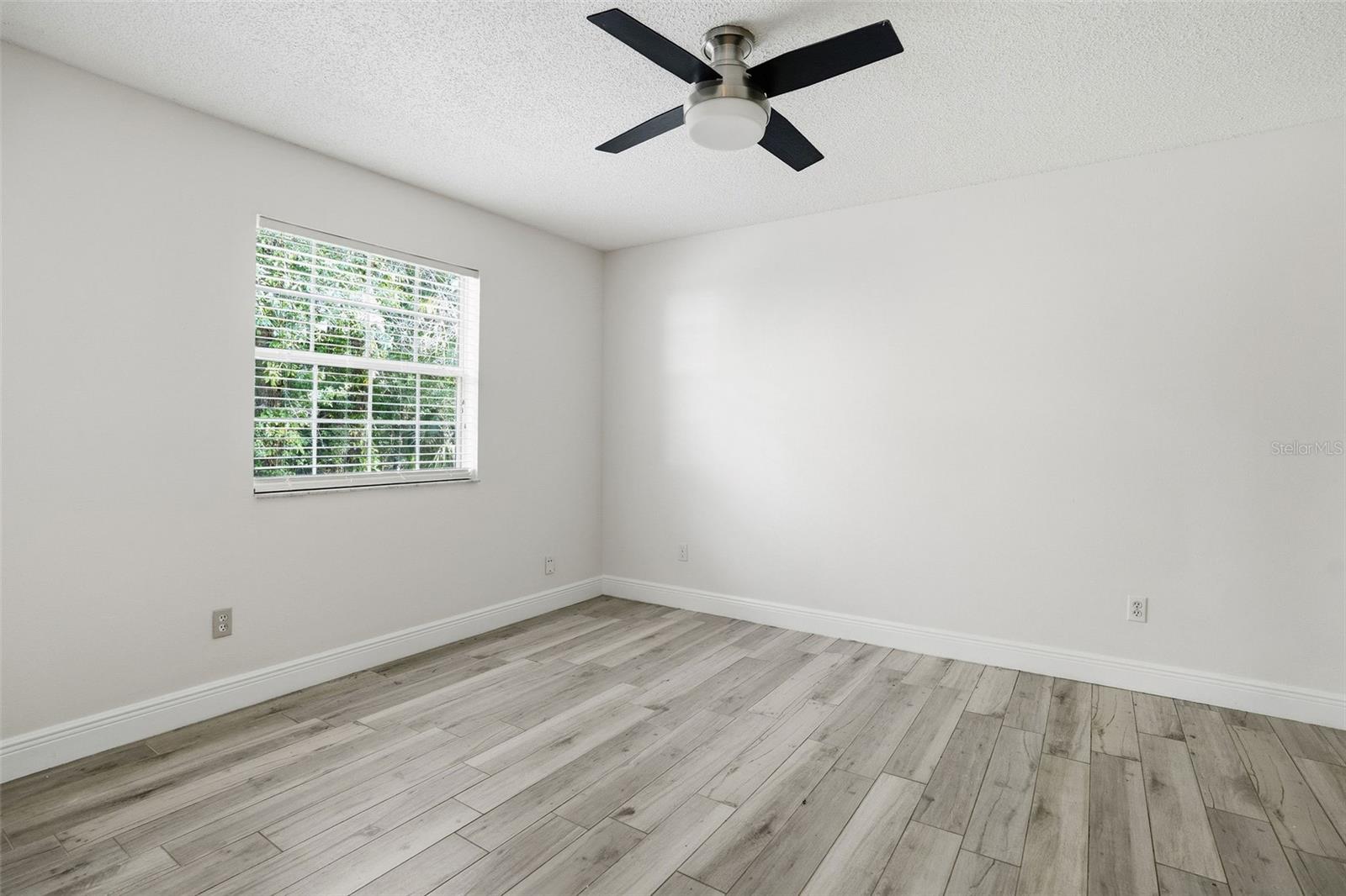 Image 14 of 32 For 12301 Memorial Highway