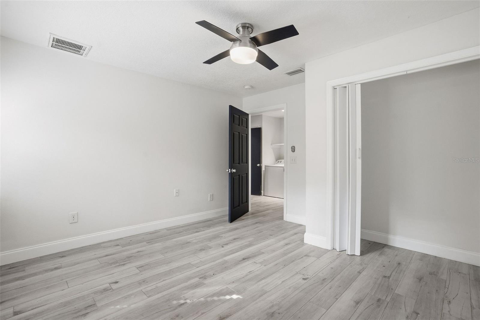 Image 18 of 32 For 12301 Memorial Highway