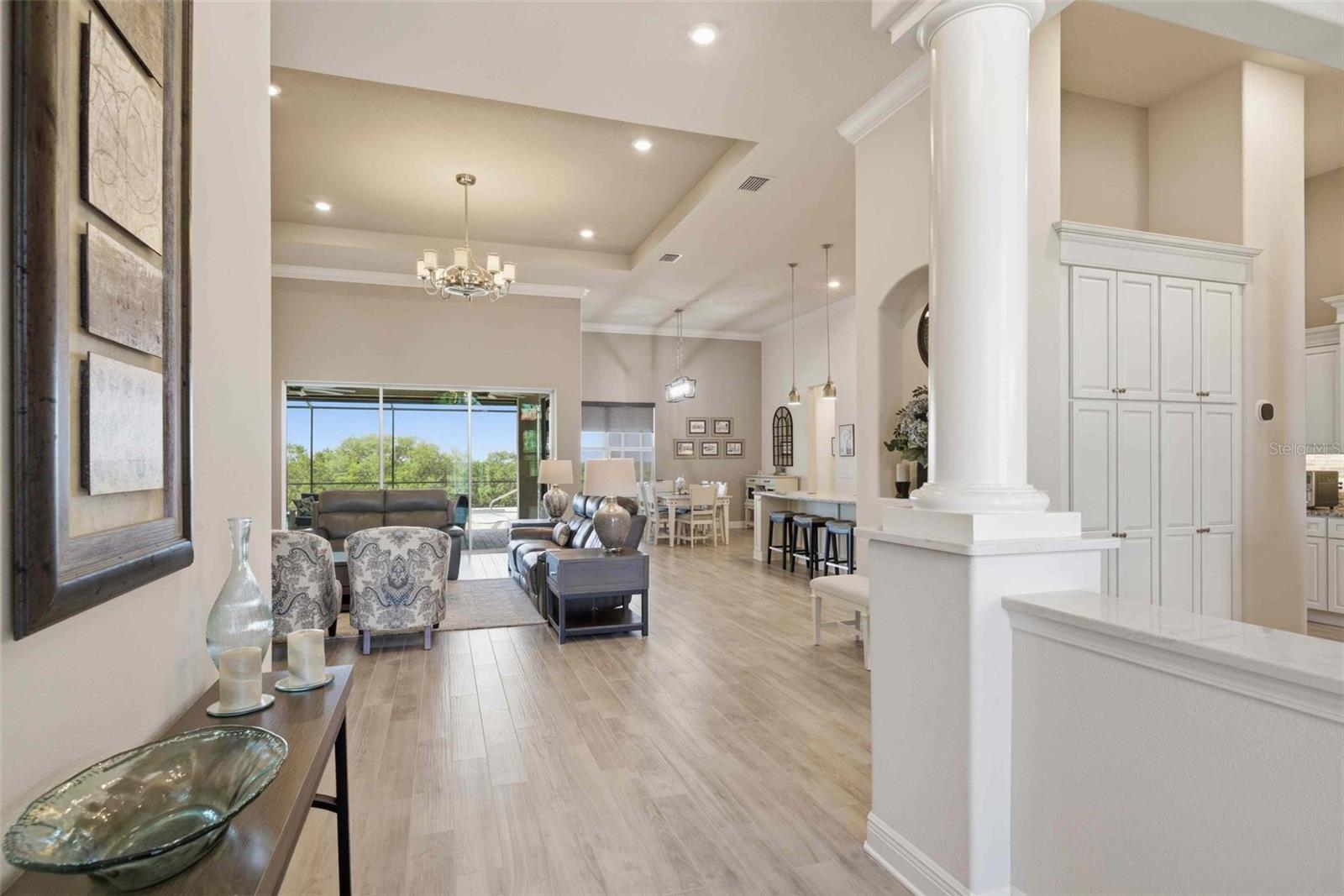 Image 10 of 100 For 2210 Peakview Loop