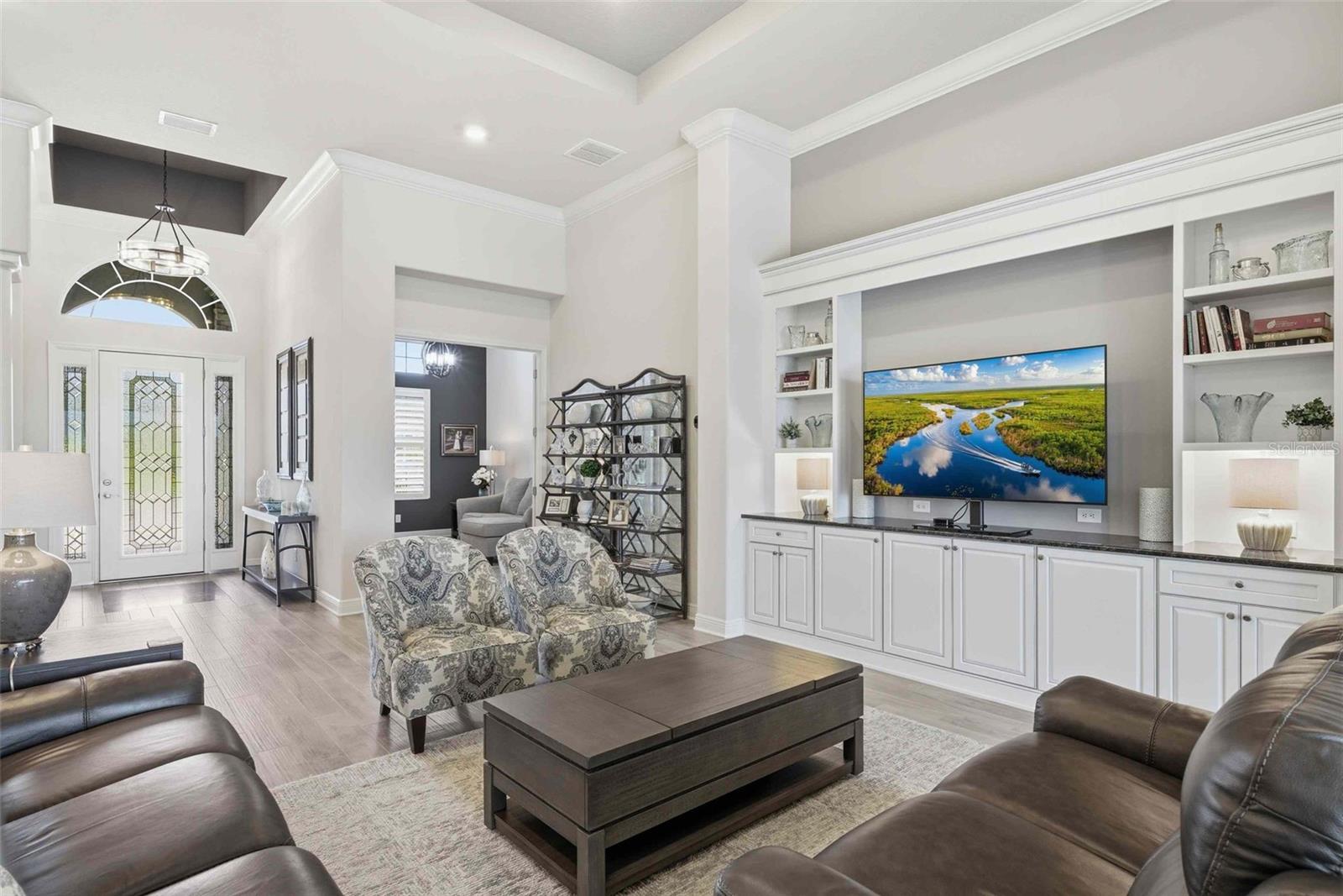 Image 15 of 100 For 2210 Peakview Loop