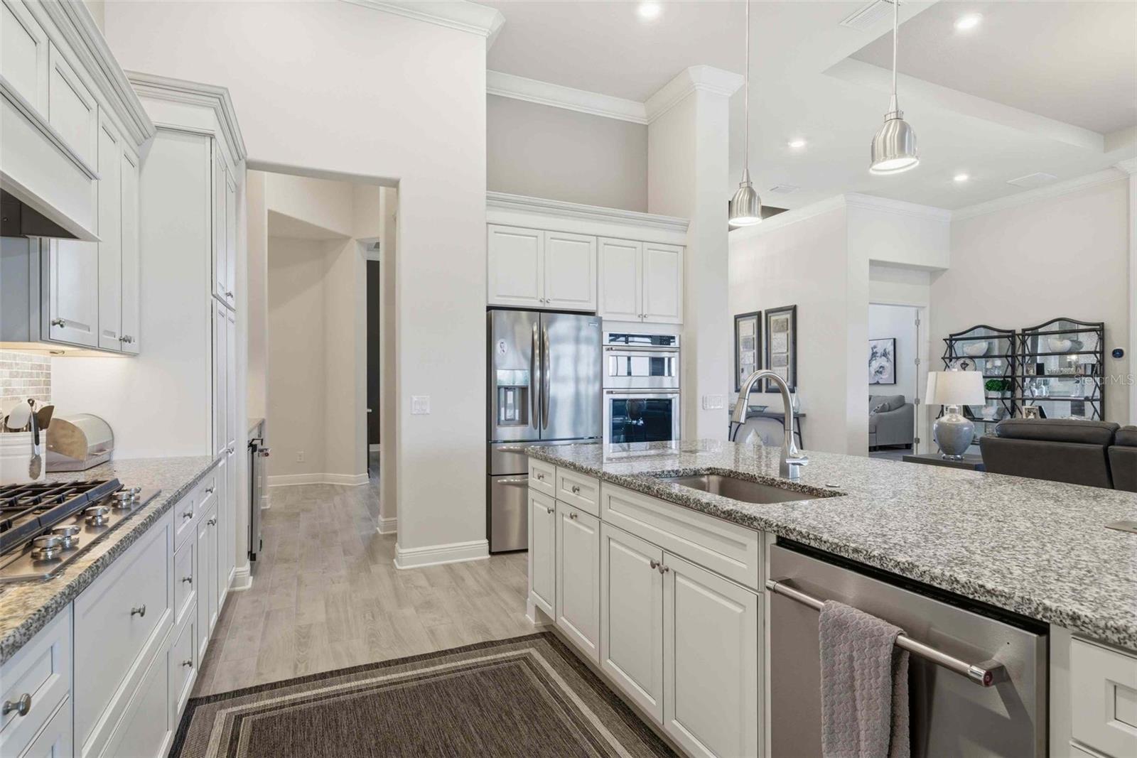 Image 26 of 100 For 2210 Peakview Loop