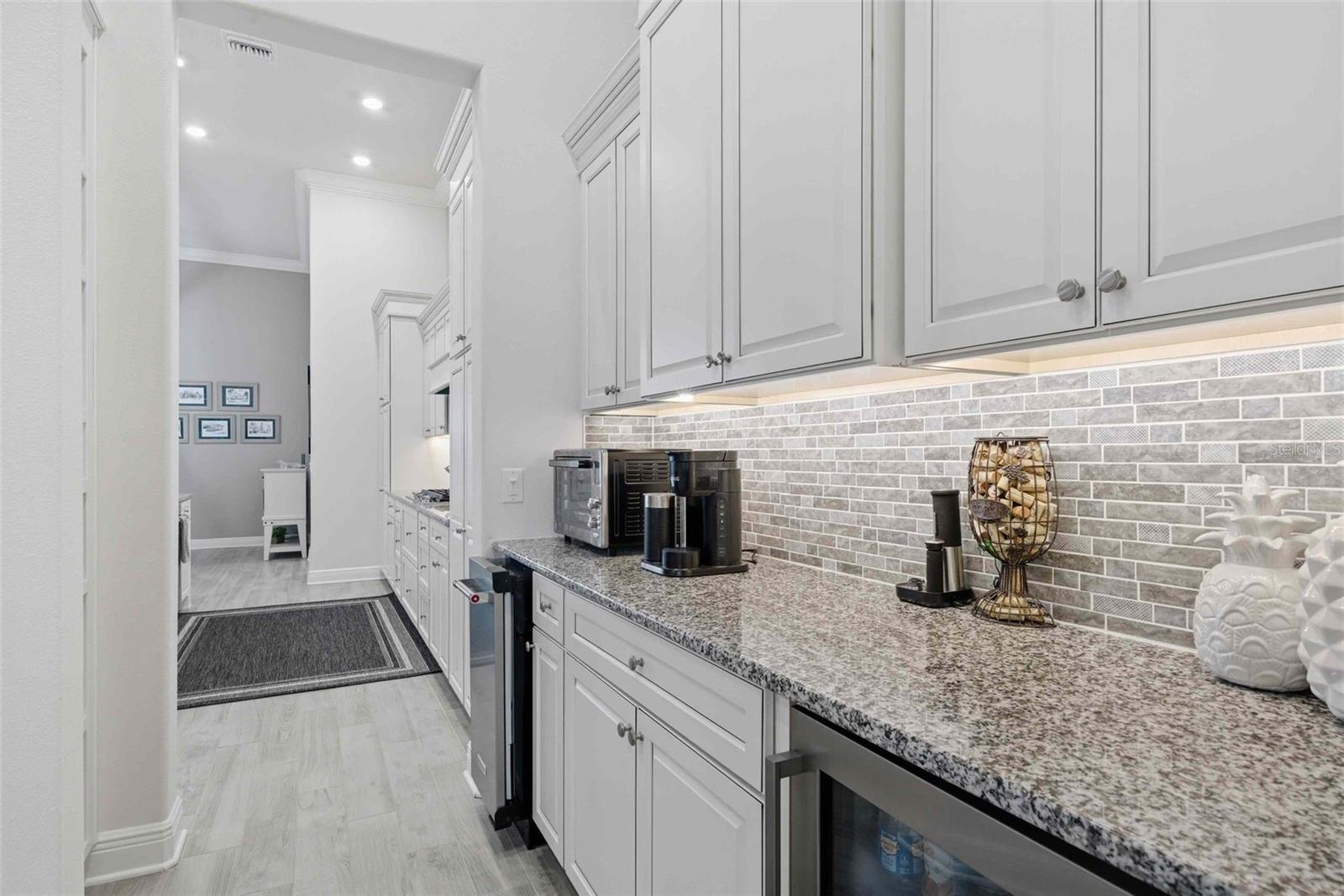 Image 31 of 100 For 2210 Peakview Loop