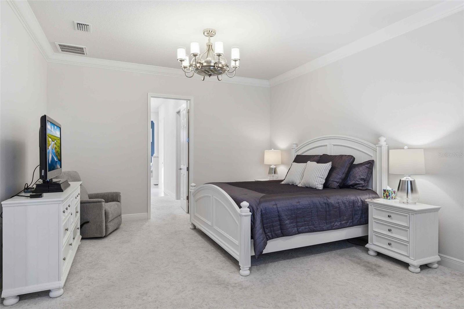 Image 42 of 100 For 2210 Peakview Loop