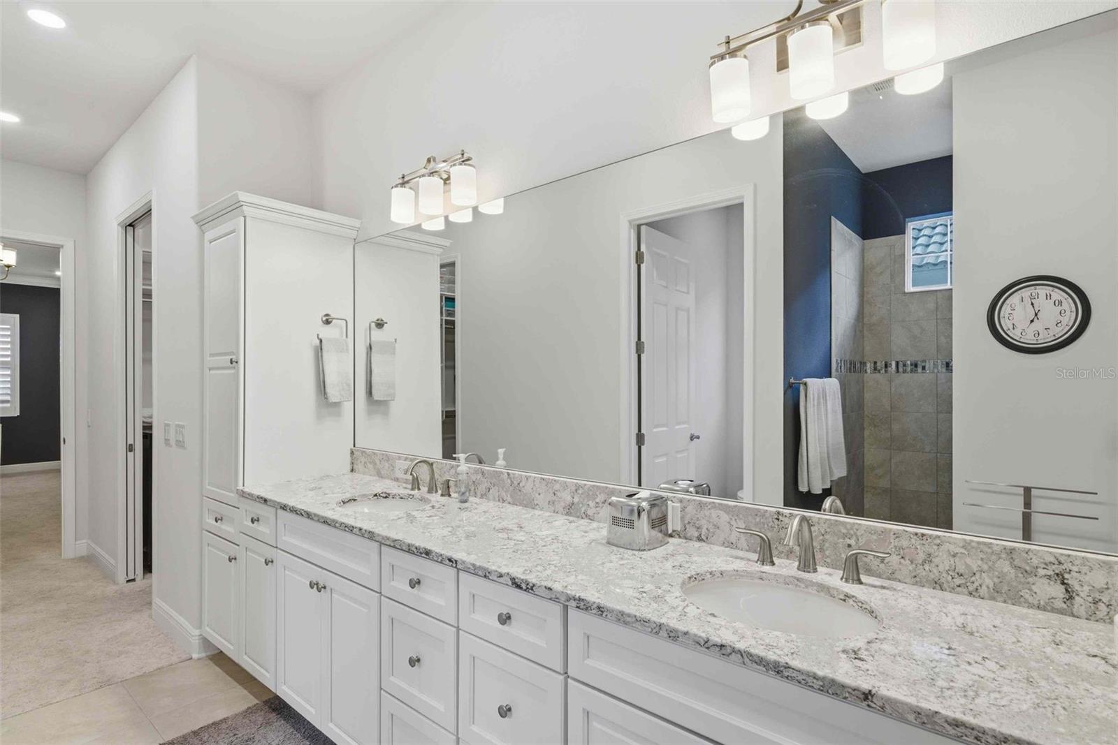 Image 49 of 100 For 2210 Peakview Loop