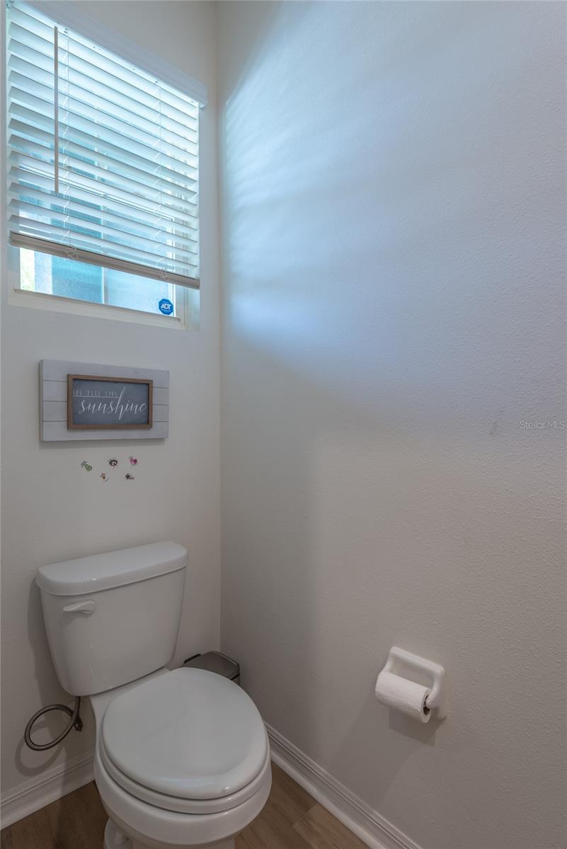 Image 35 of 54 For 3005 Suncoast Blend Drive