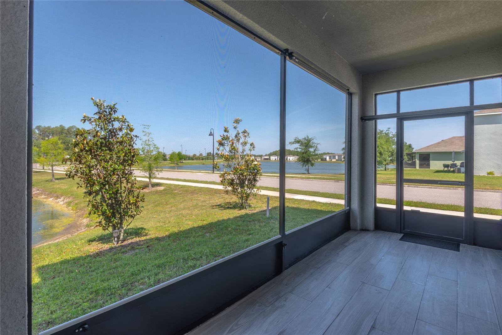 Image 38 of 54 For 3005 Suncoast Blend Drive