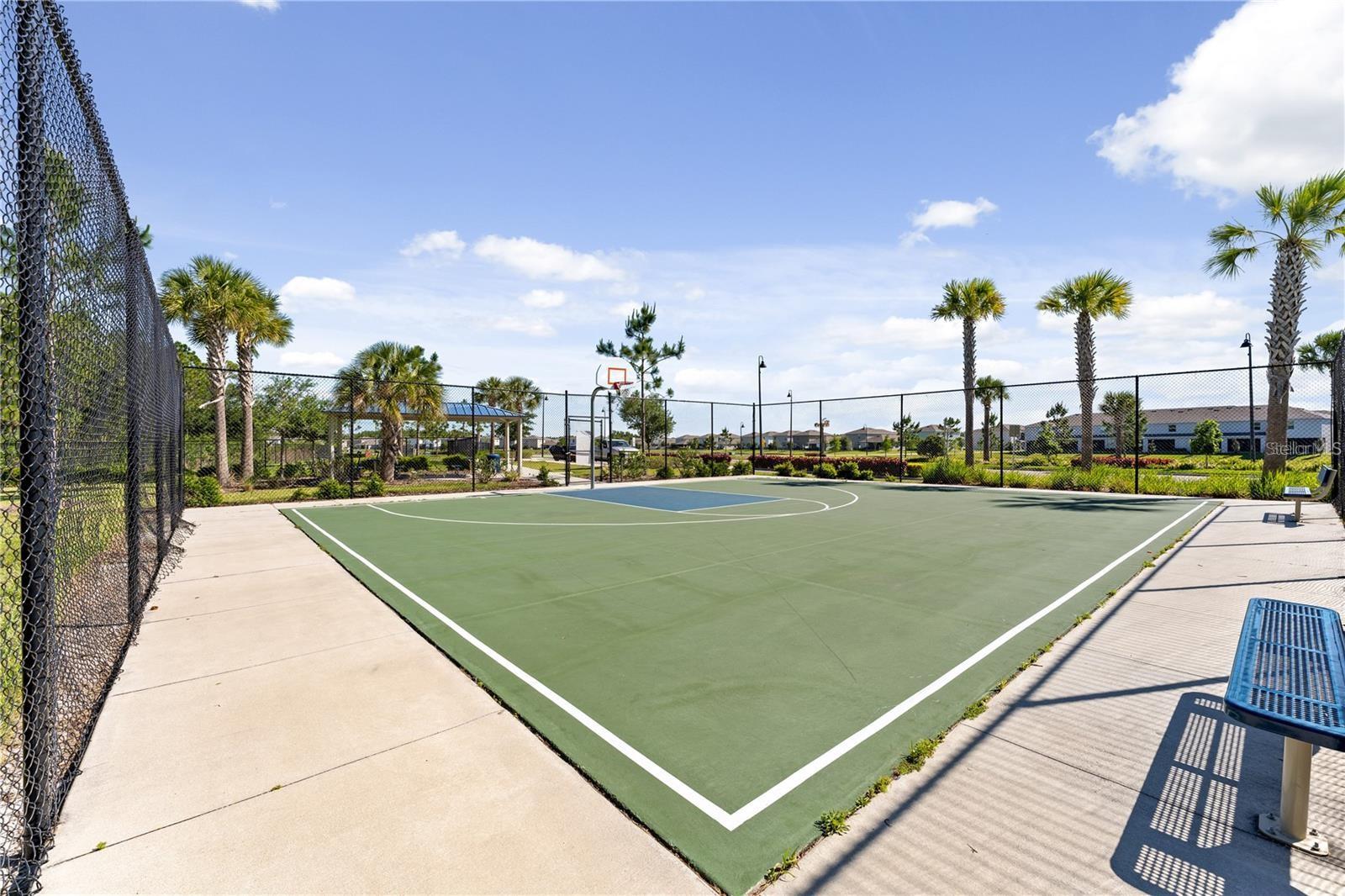 Image 50 of 54 For 3005 Suncoast Blend Drive