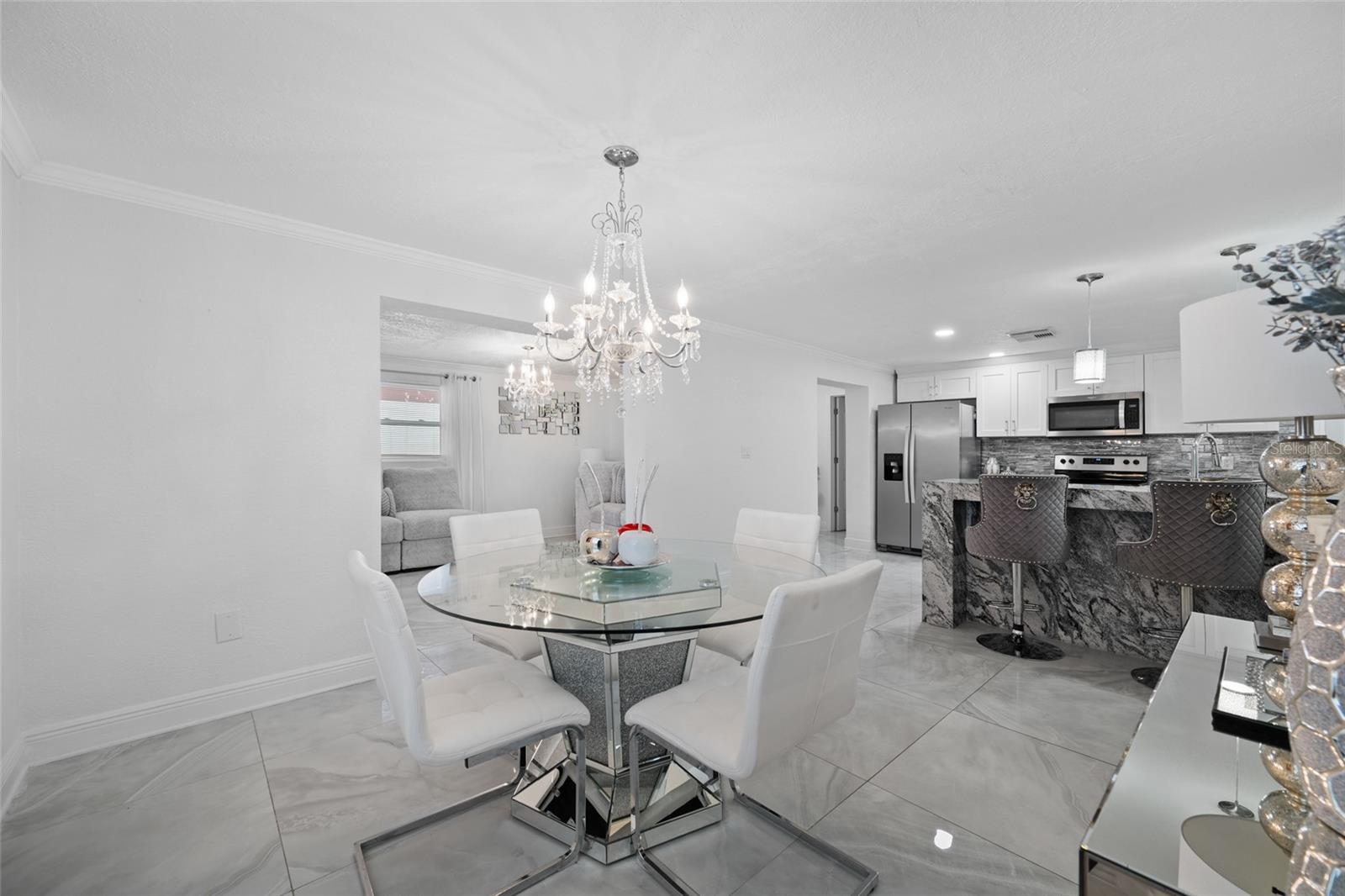 Image 11 of 45 For 6017 Fern Street