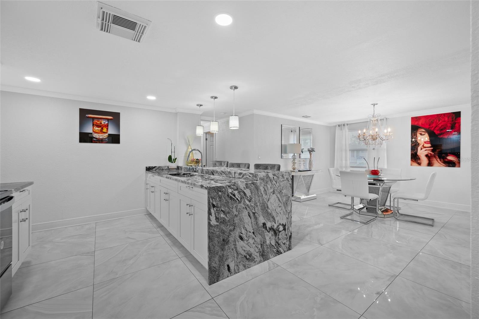 Image 14 of 45 For 6017 Fern Street