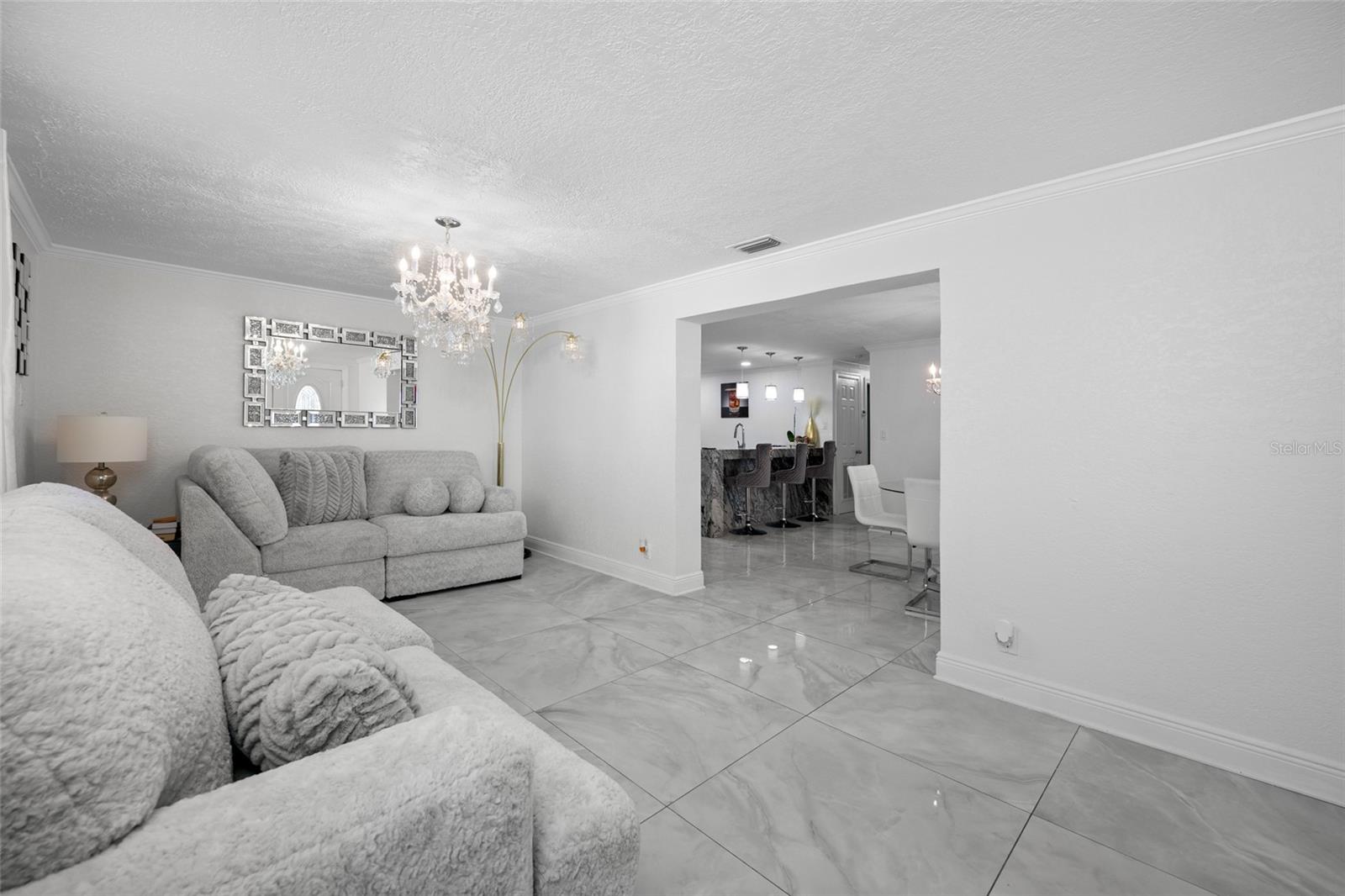 Image 7 of 45 For 6017 Fern Street