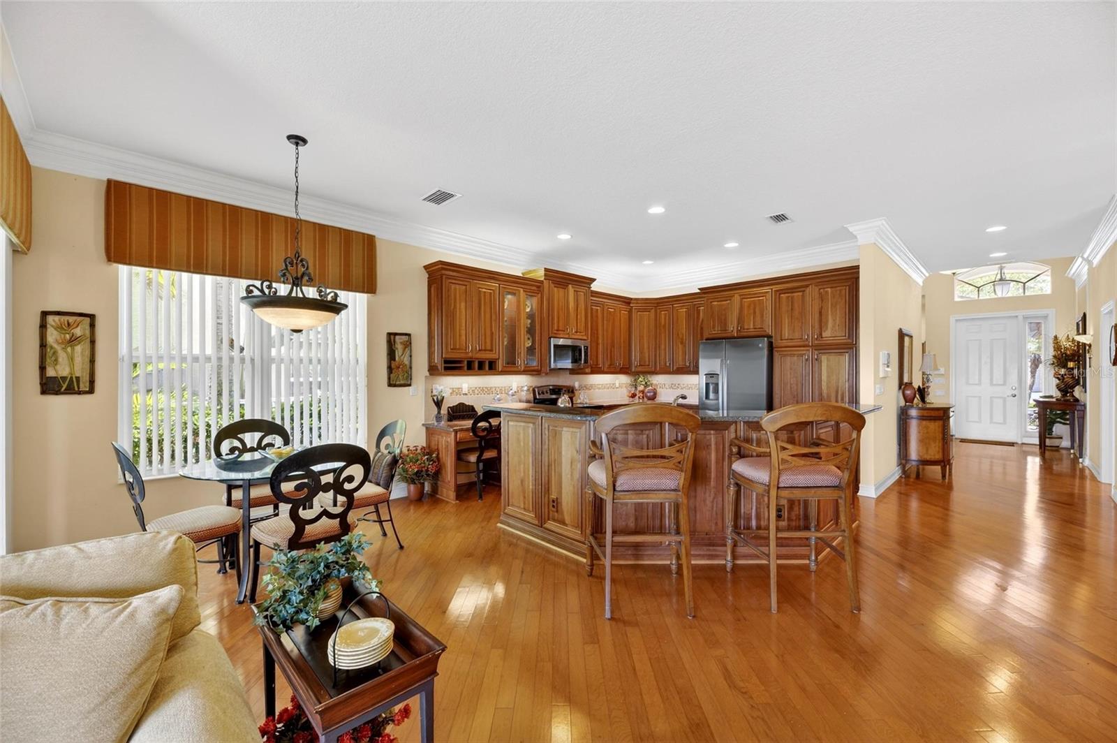 Image 15 of 70 For 4922 Sapphire Sound Drive