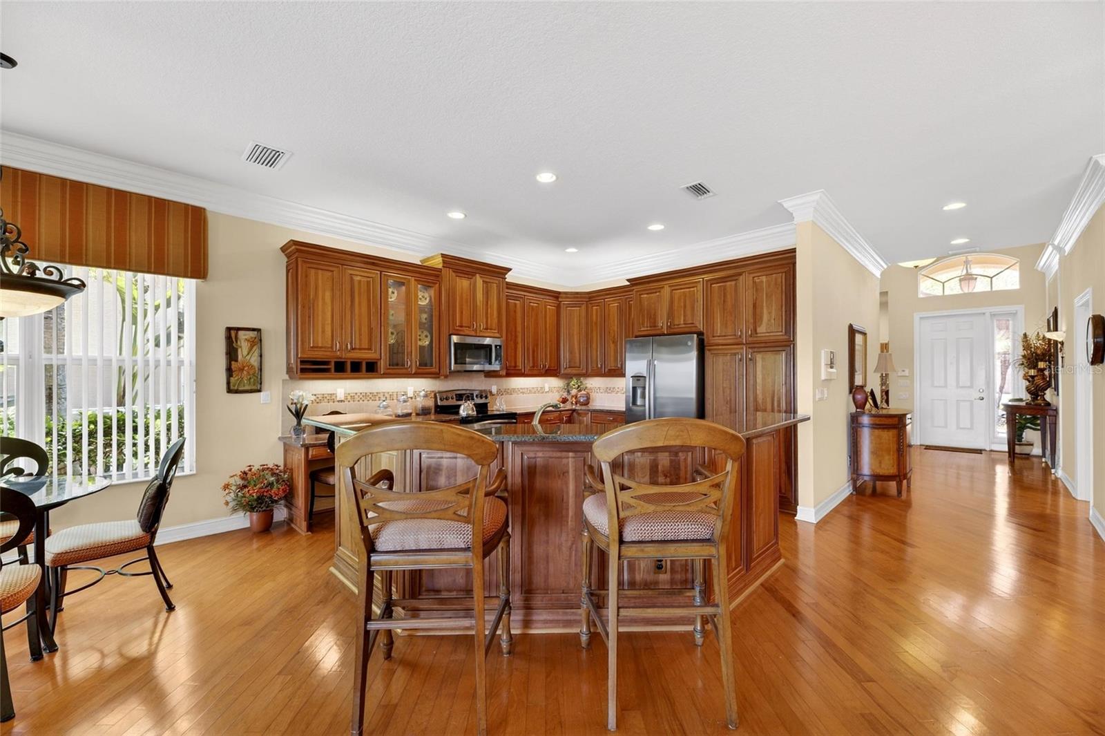 Image 19 of 70 For 4922 Sapphire Sound Drive