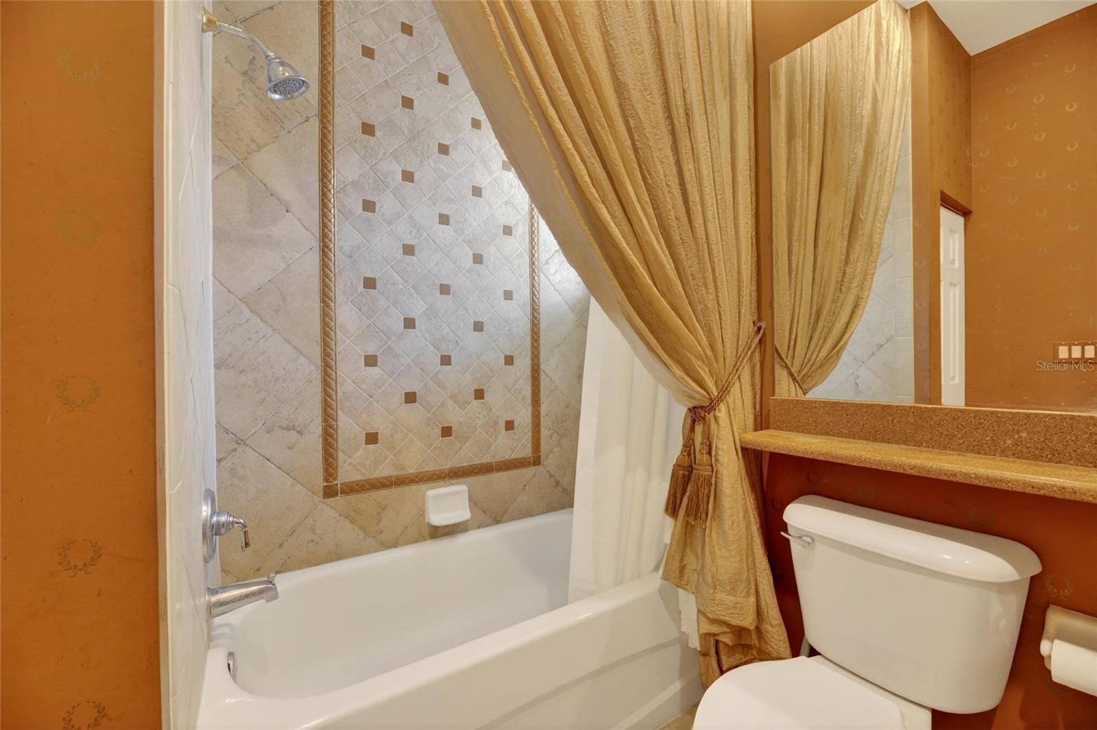 Image 32 of 70 For 4922 Sapphire Sound Drive