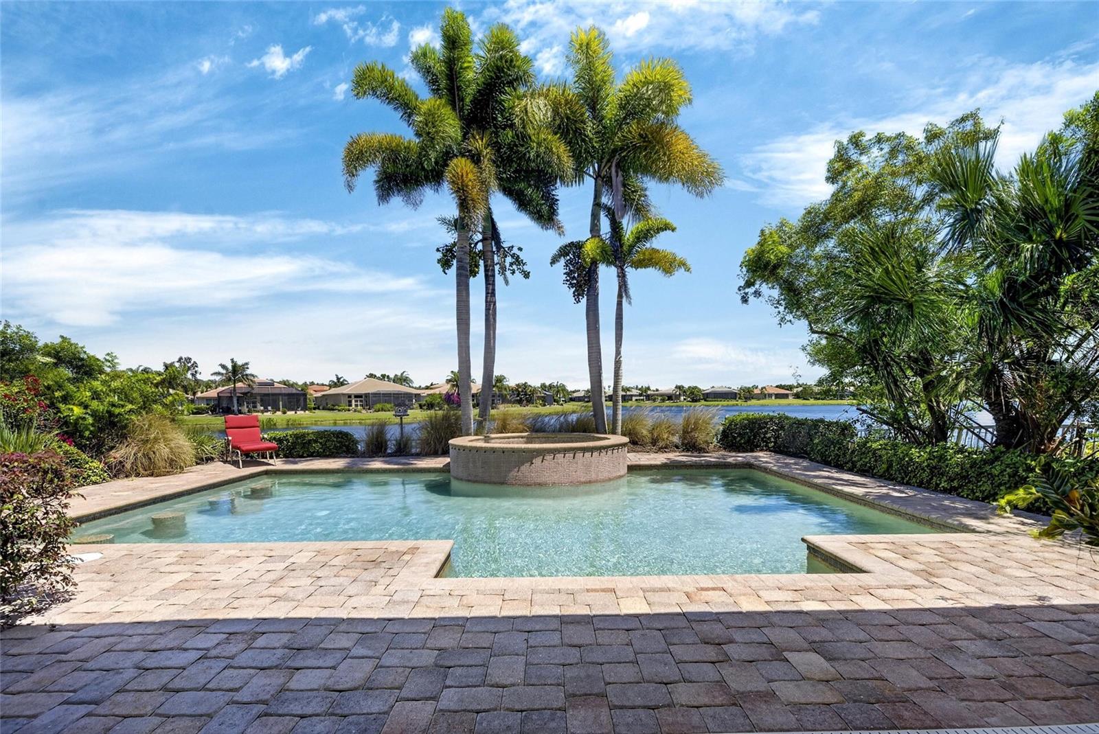 Image 5 of 70 For 4922 Sapphire Sound Drive