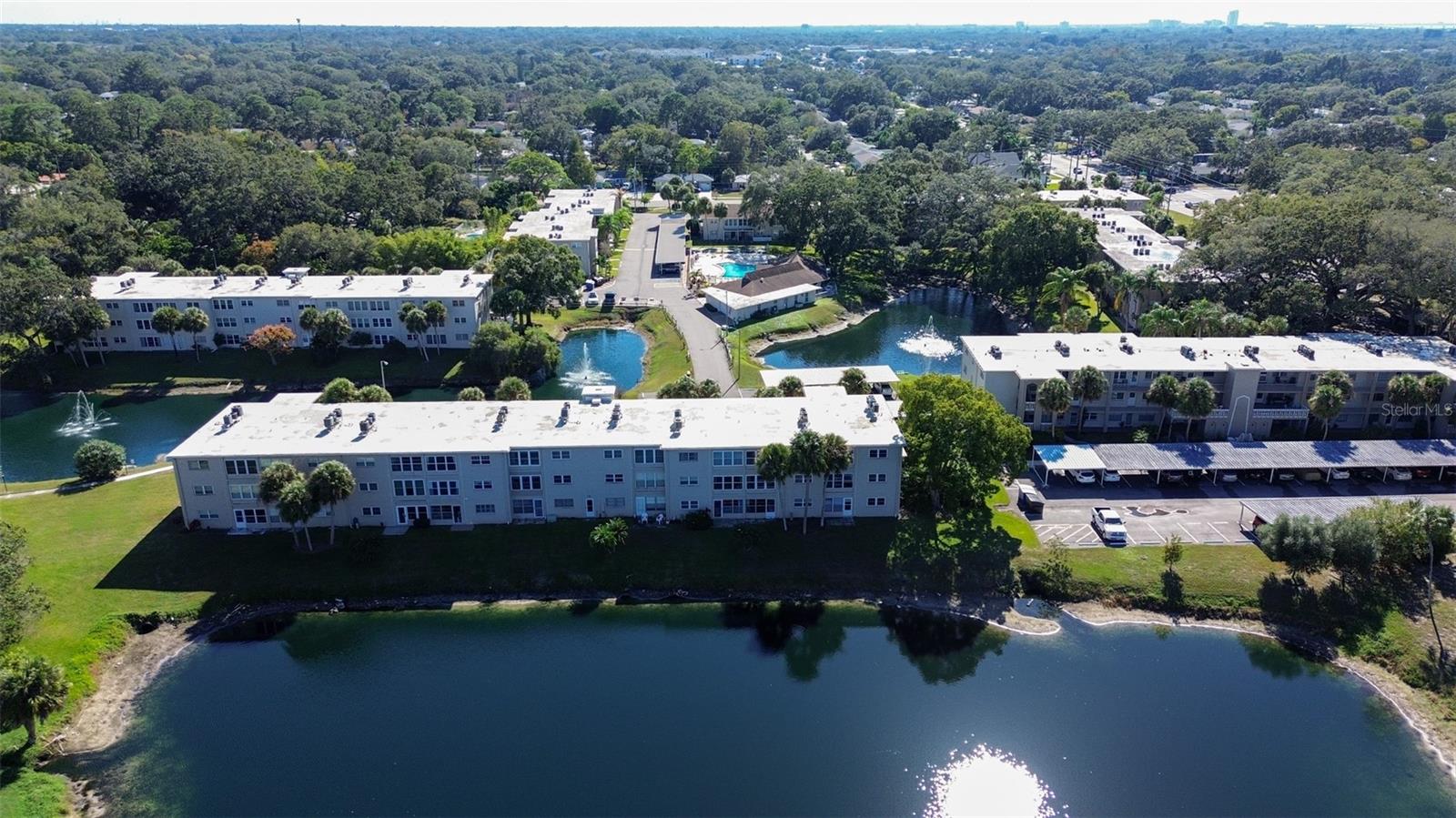 Image 2 of 22 For 936 Virginia Street 206