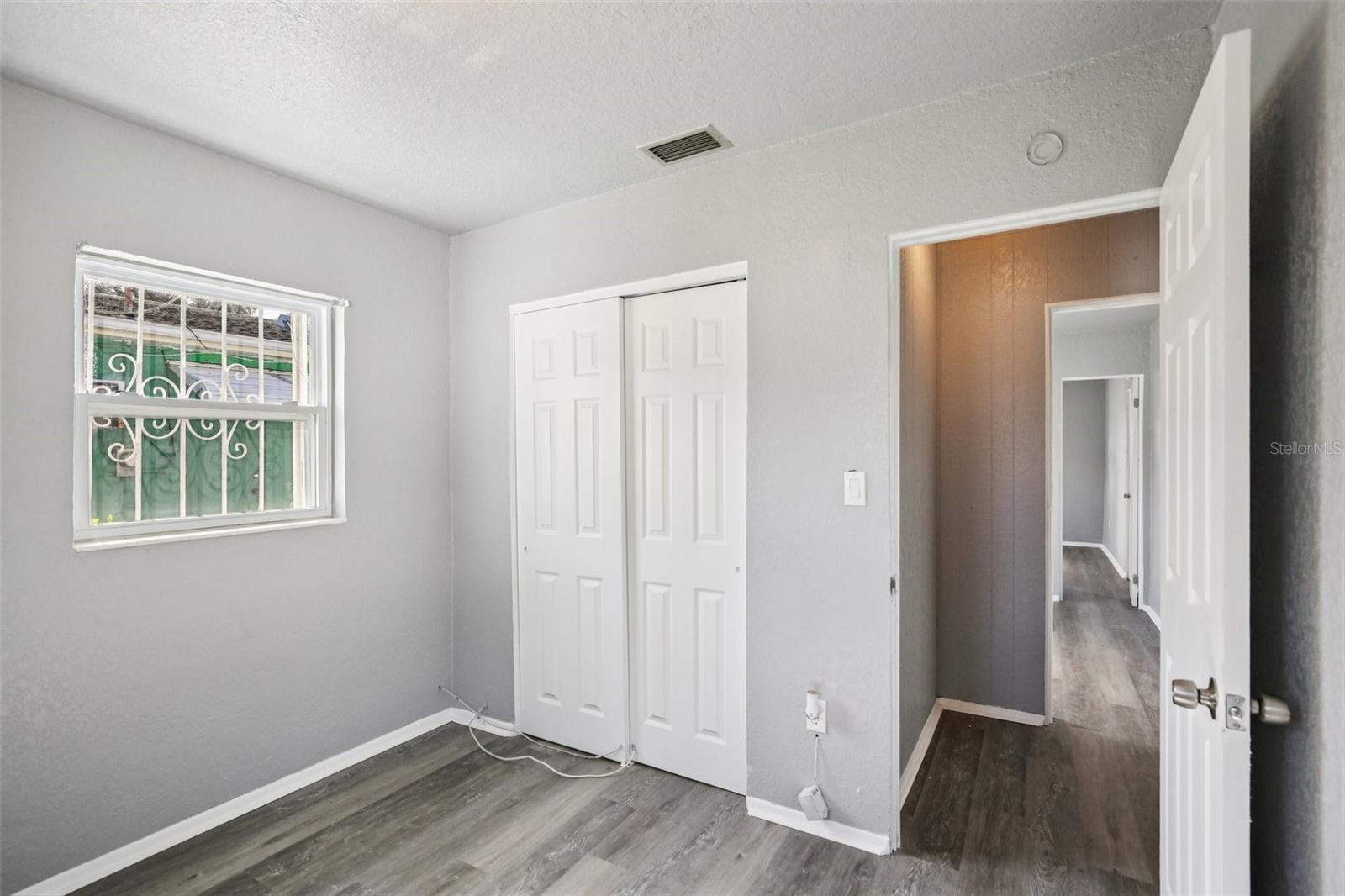 Image 15 of 19 For 1911 22nd Avenue S