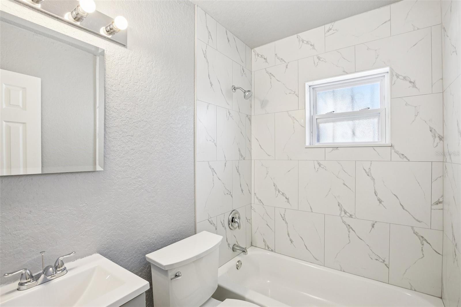 Image 16 of 19 For 1911 22nd Avenue S