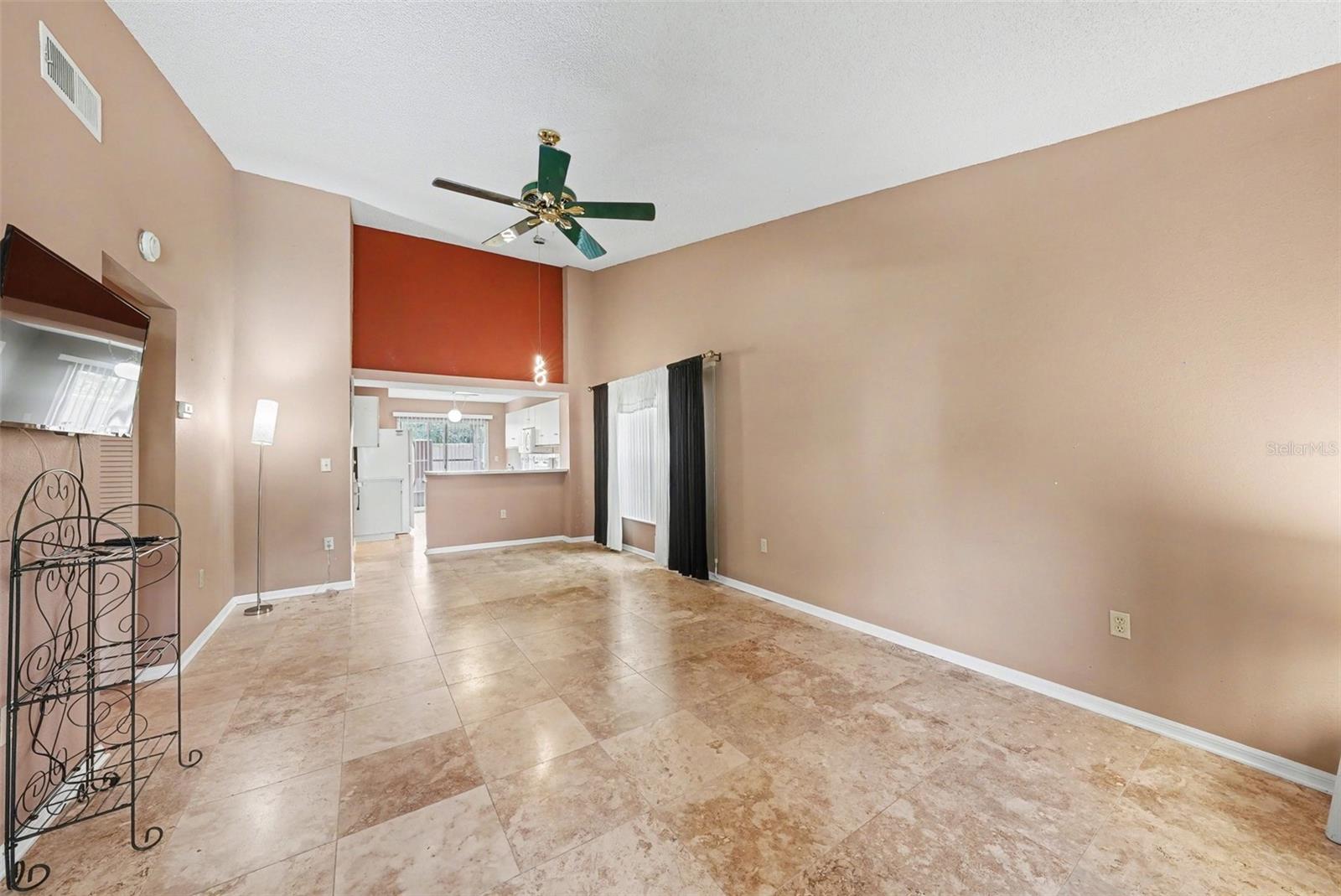 Image 7 of 26 For 7816 Hardwick Drive 1011