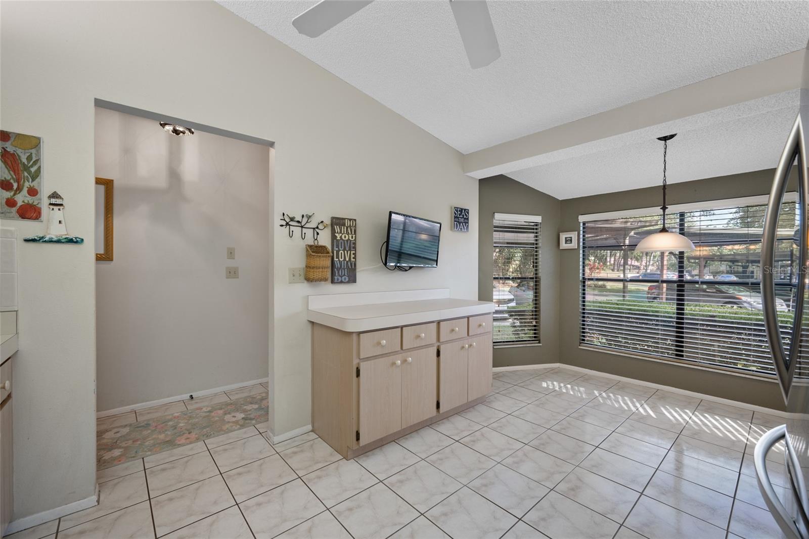 Image 15 of 56 For 8641 Shadblow Court 2