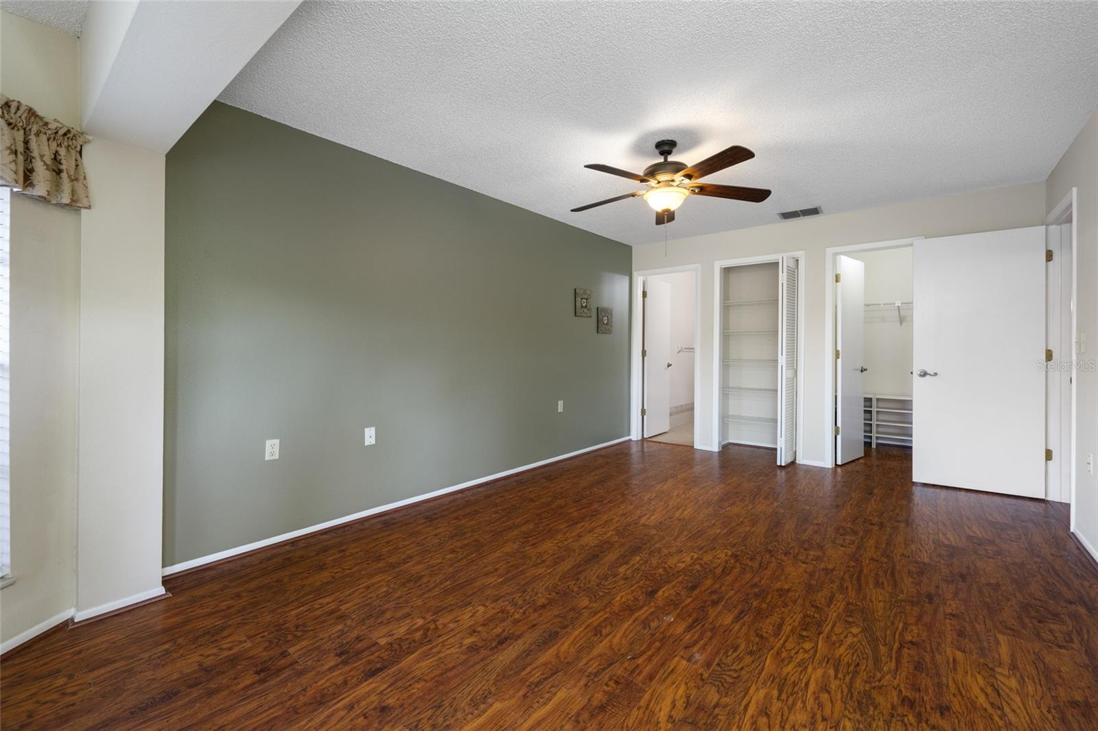 Image 29 of 56 For 8641 Shadblow Court 2