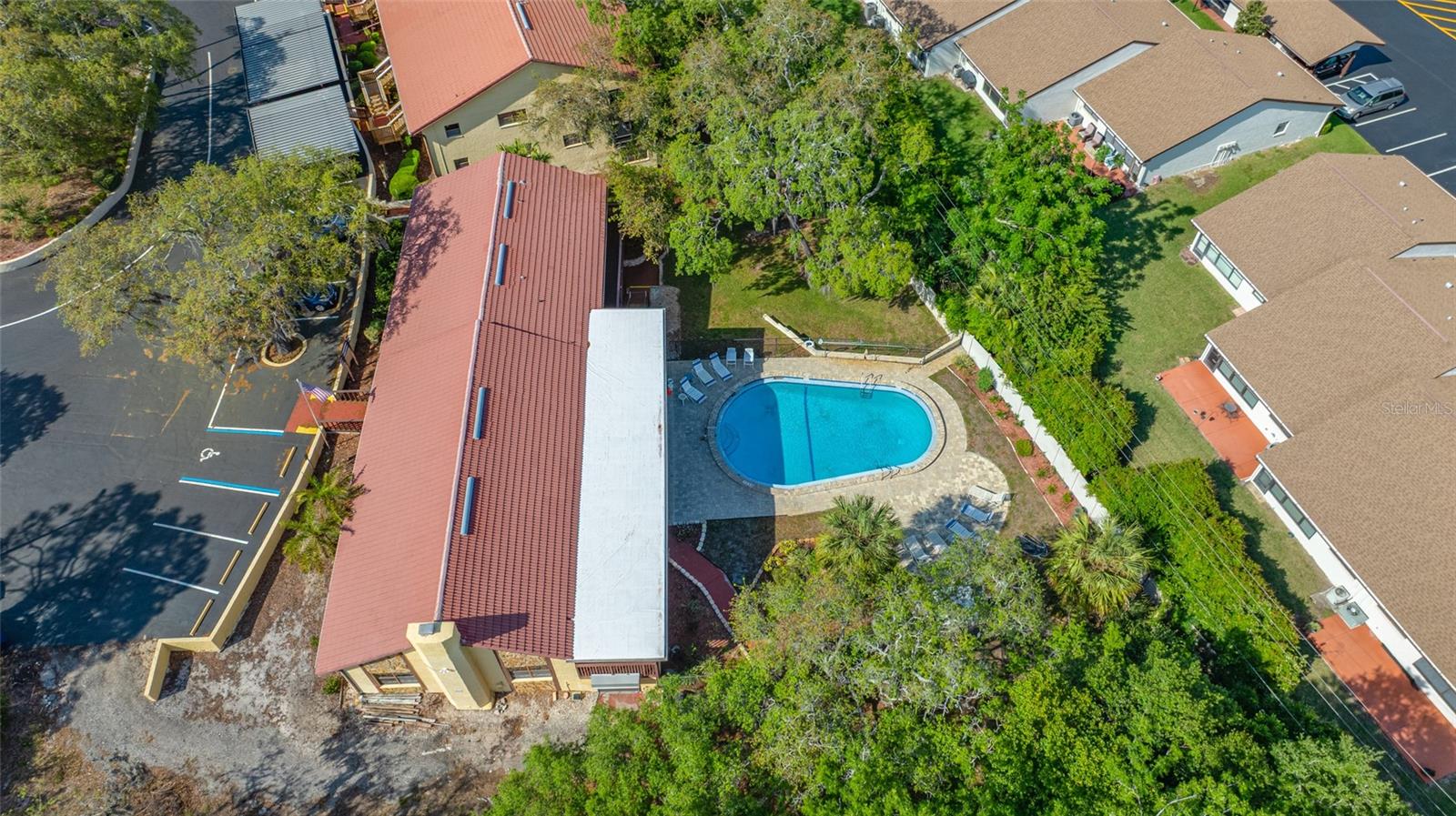 Image 41 of 56 For 8641 Shadblow Court 2