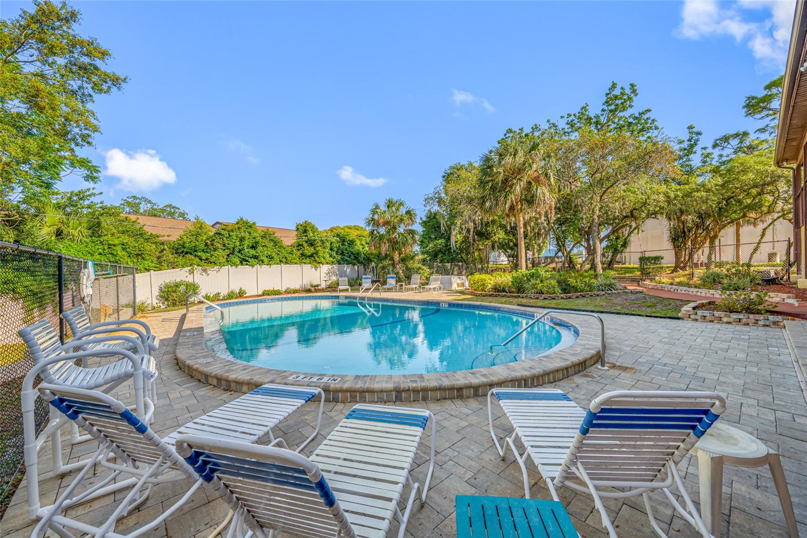 Image 51 of 56 For 8641 Shadblow Court 2