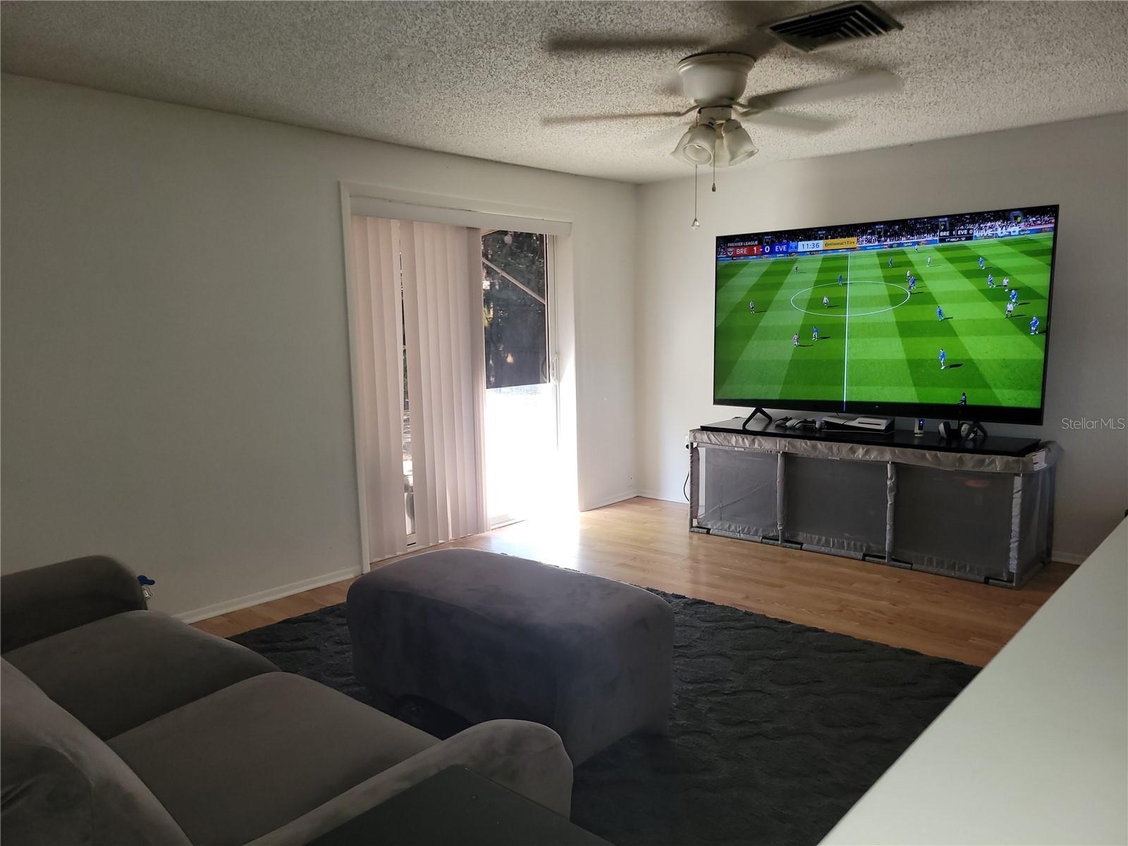 Image 10 of 19 For 6430 Lomand Avenue