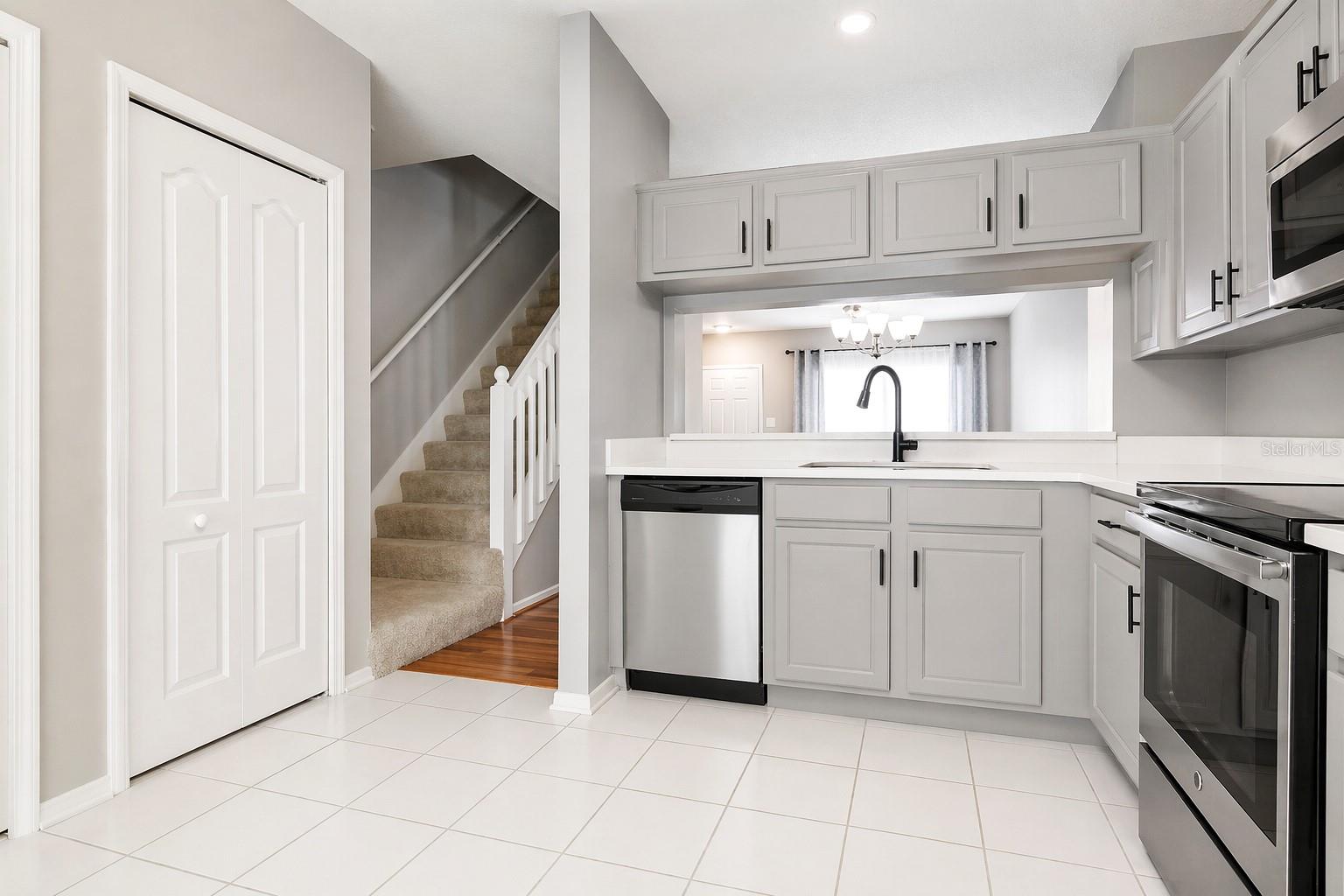 Image 10 of 19 For 2460 Lake Woodberry Circle