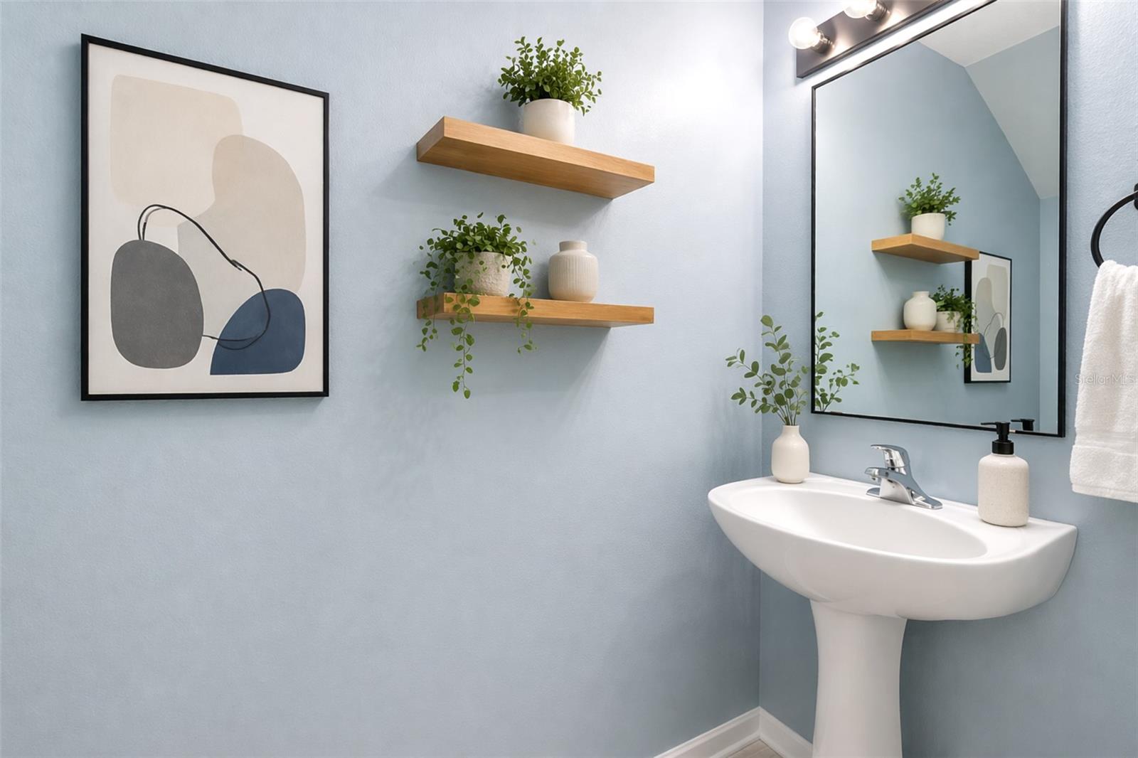 Image 11 of 19 For 2460 Lake Woodberry Circle