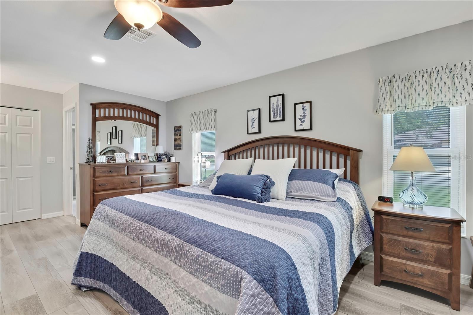 Image 18 of 39 For 6405 Wedgewood Drive