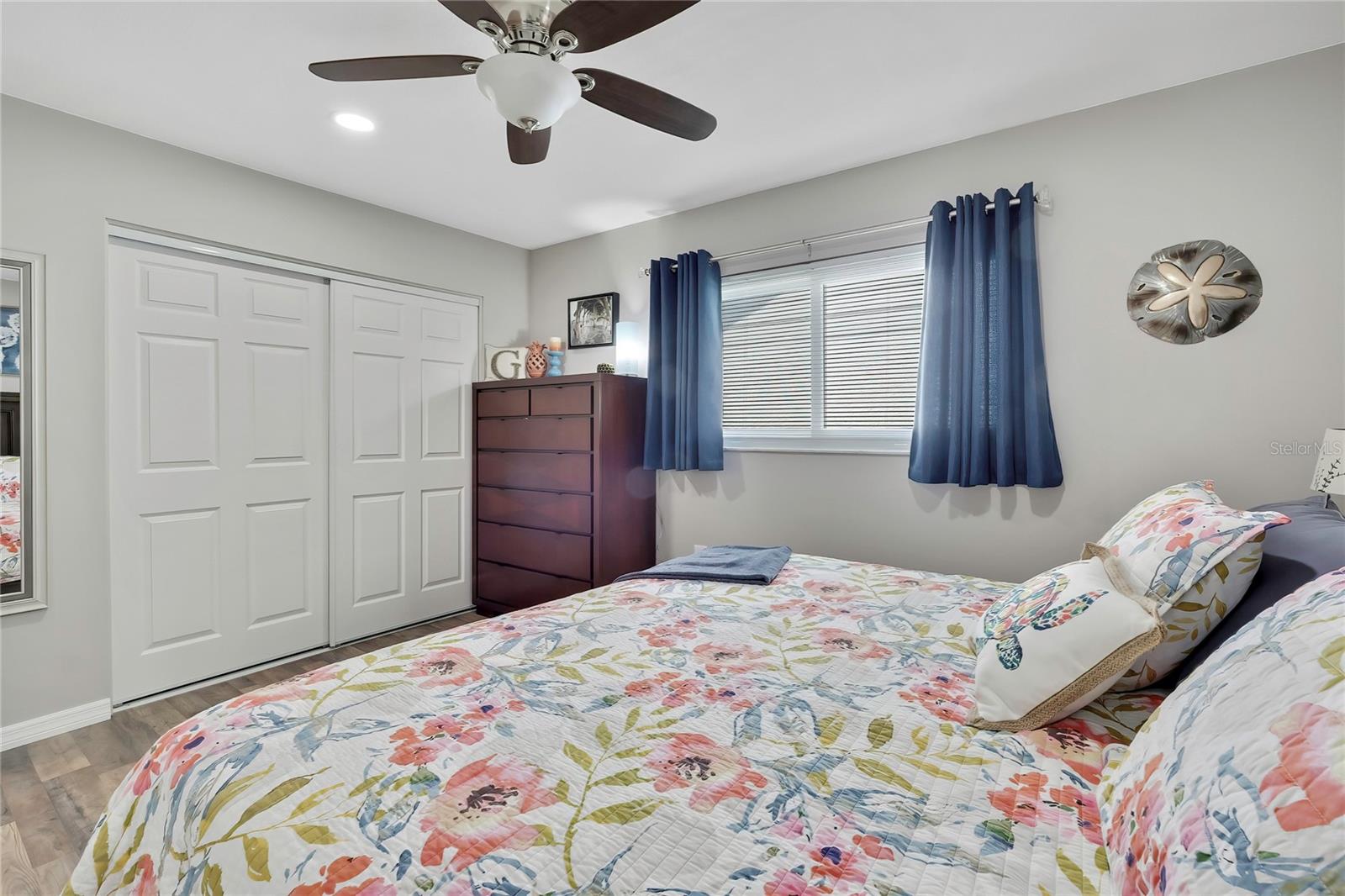 Image 24 of 39 For 6405 Wedgewood Drive