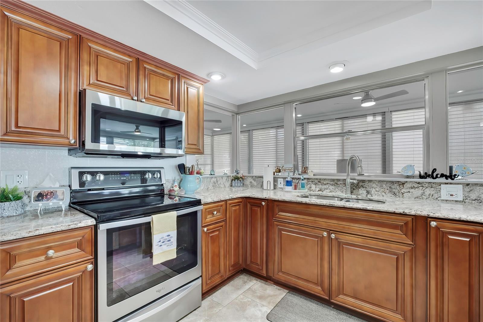 Image 7 of 39 For 6405 Wedgewood Drive