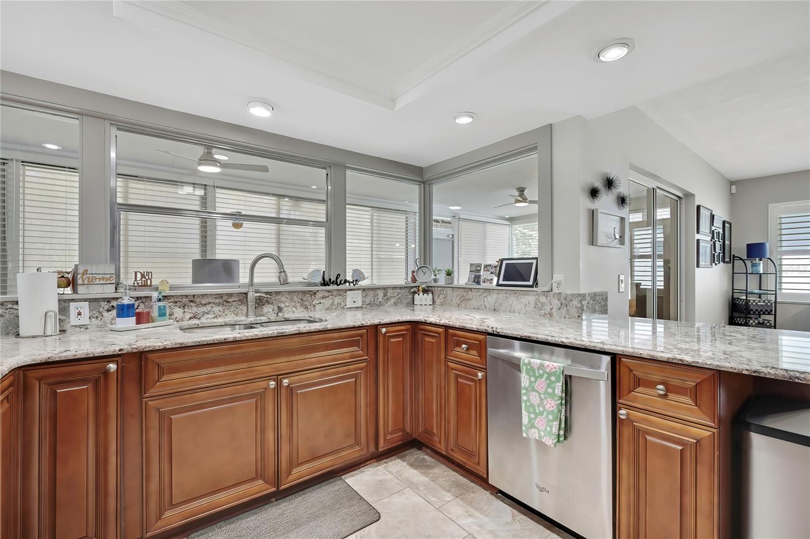 Image 8 of 39 For 6405 Wedgewood Drive