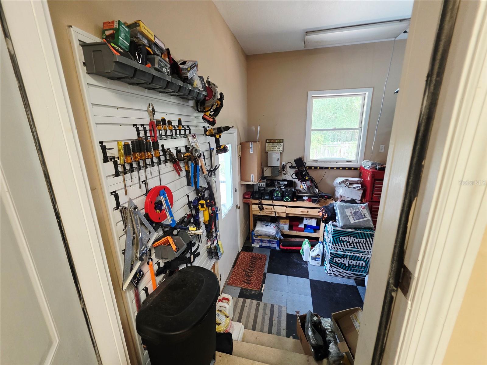 Image 24 of 60 For 2975 Withlacoochee Trail