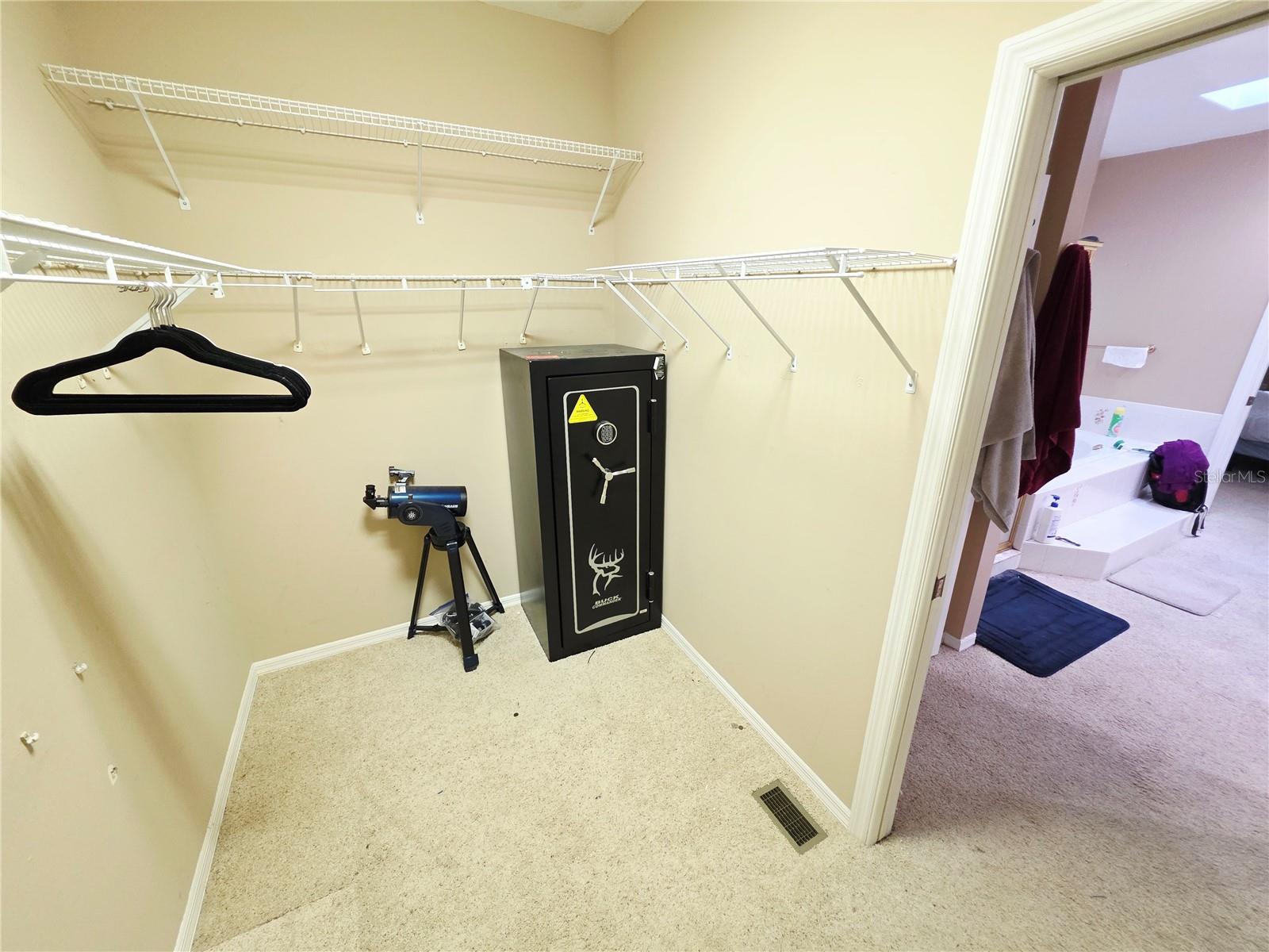 Image 34 of 60 For 2975 Withlacoochee Trail