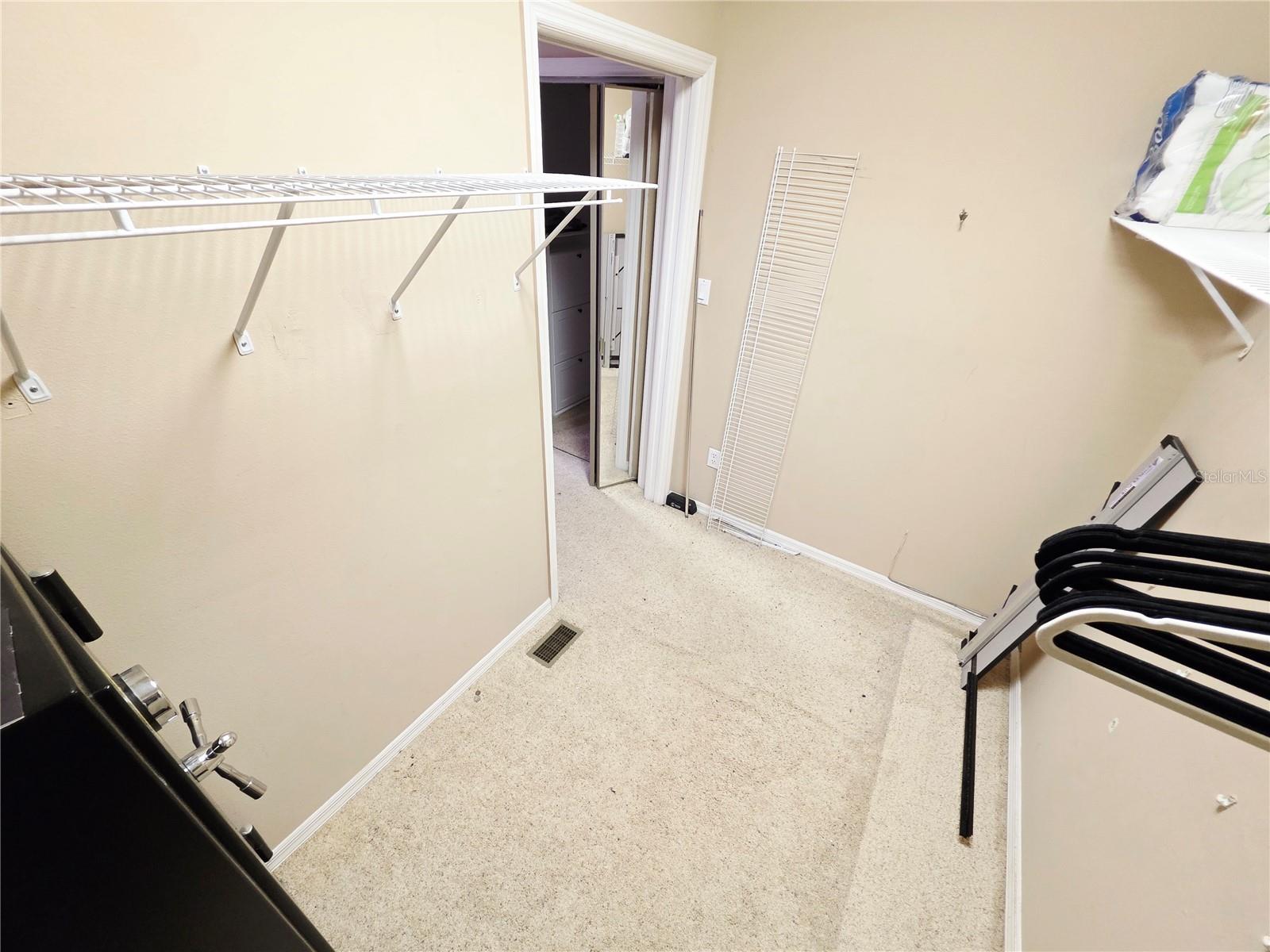 Image 36 of 60 For 2975 Withlacoochee Trail