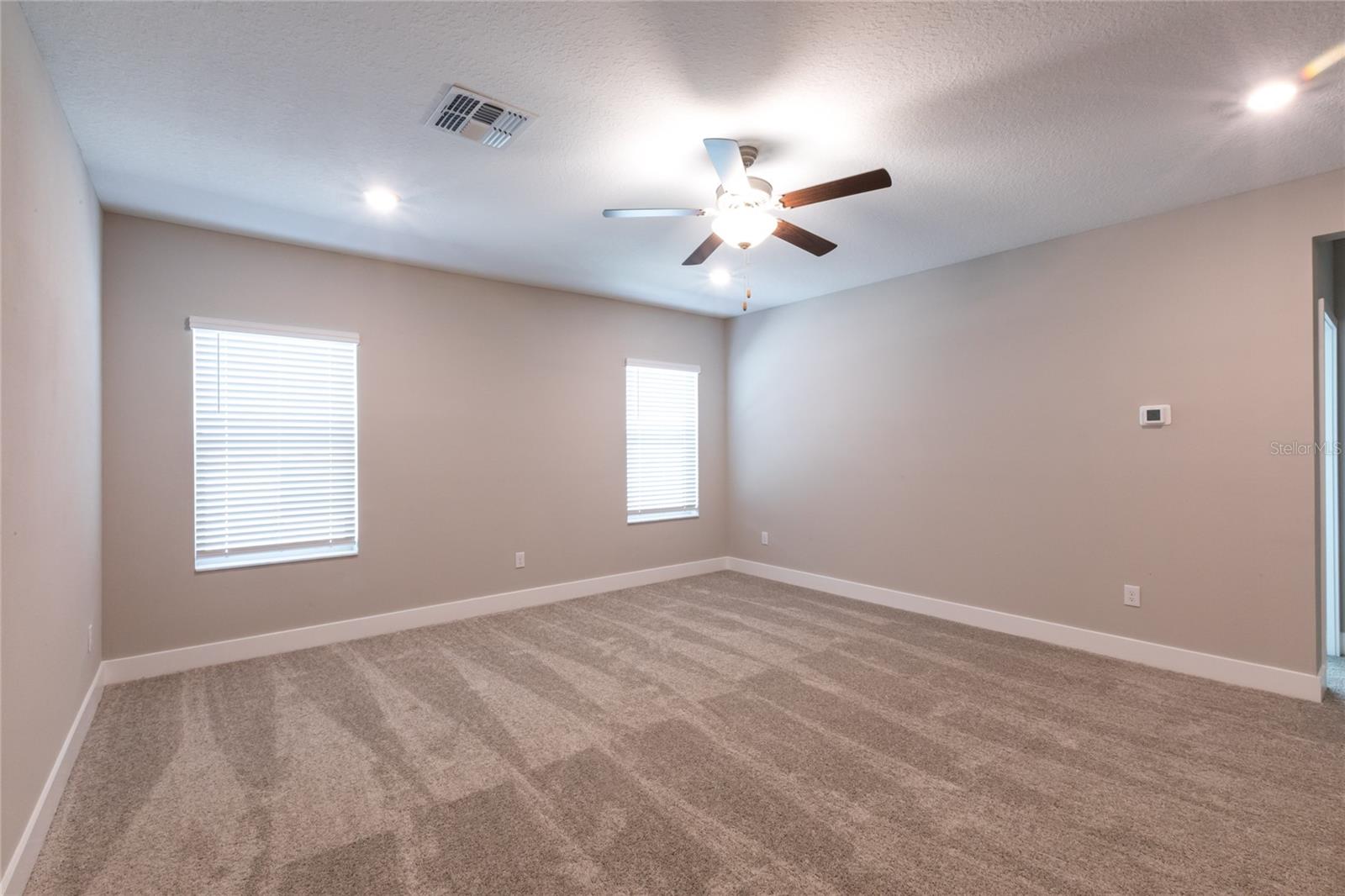 Image 16 of 36 For 7714 Faul Street