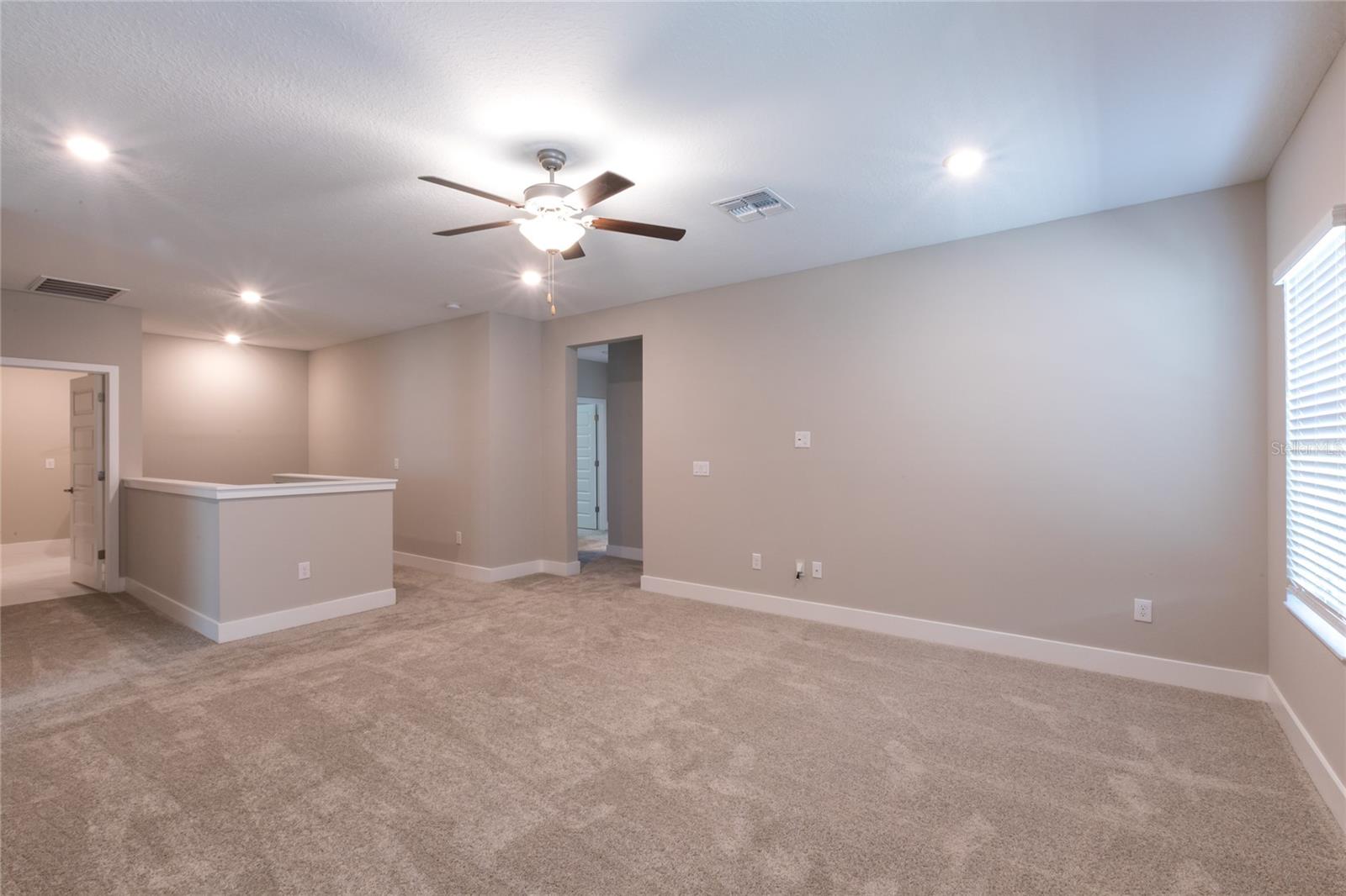 Image 17 of 36 For 7714 Faul Street