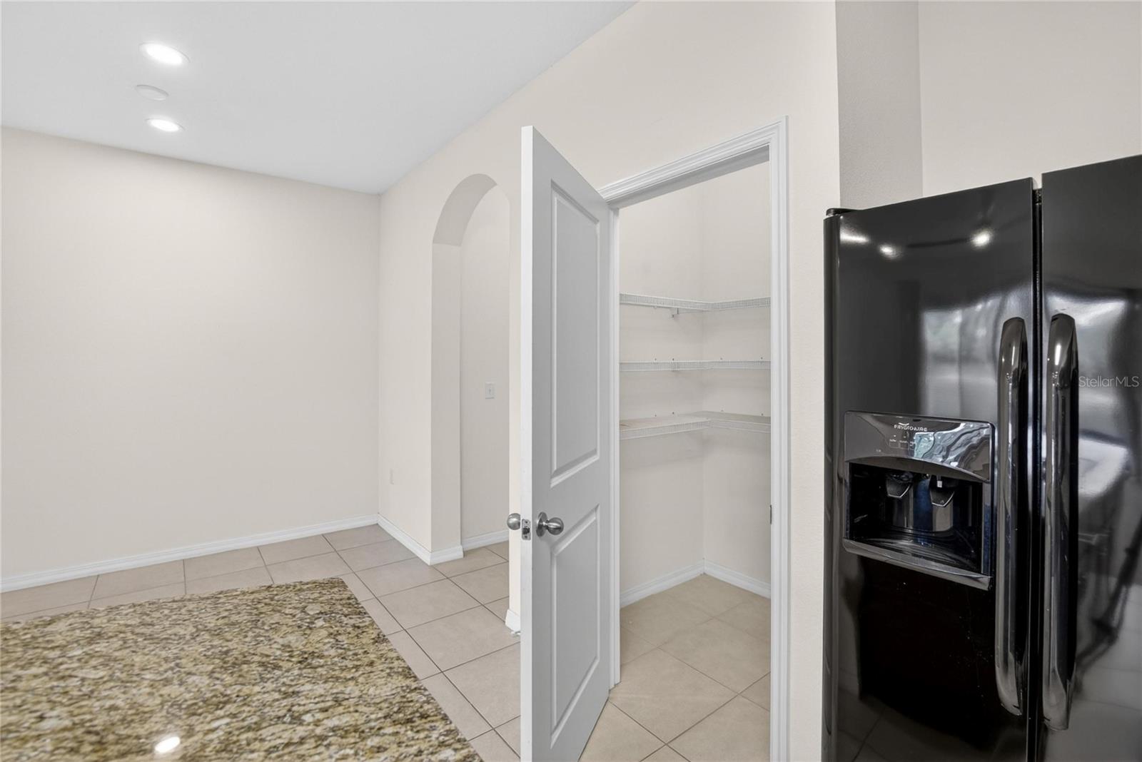 Image 19 of 72 For 8850 Indigo Trail Loop